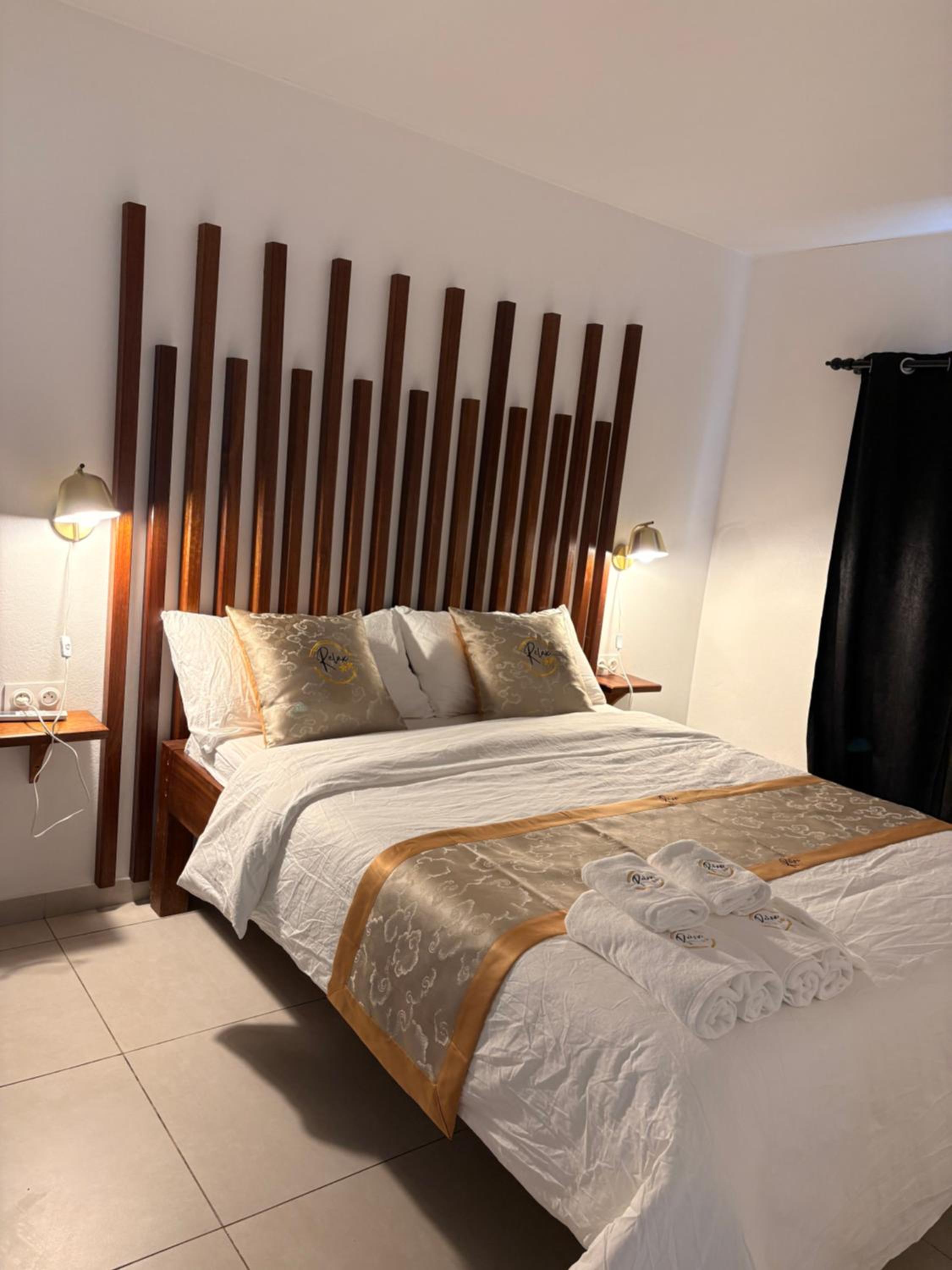 Two-Bedroom Apartment with Terrace photo 2