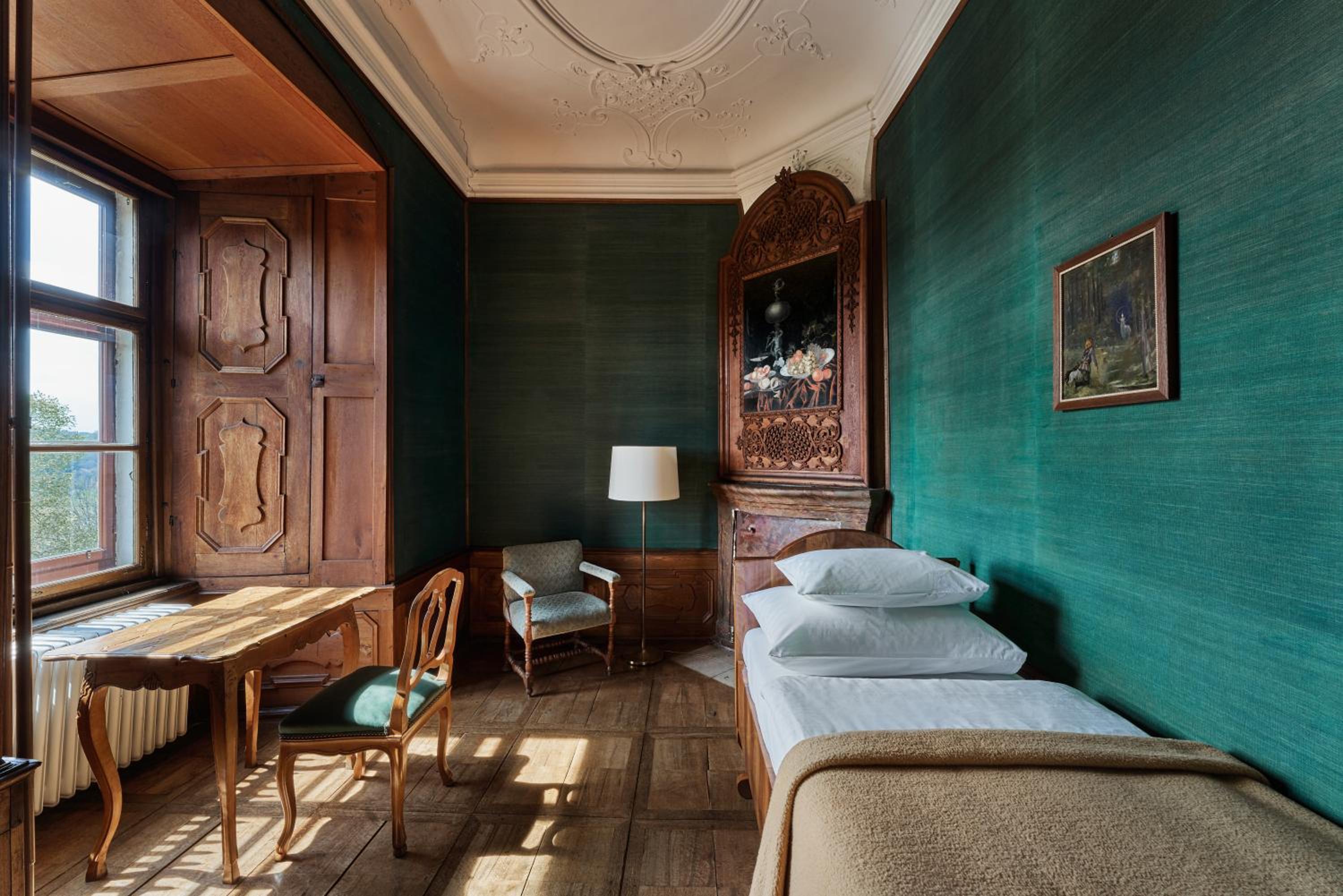 Suite with Garden View photo 2