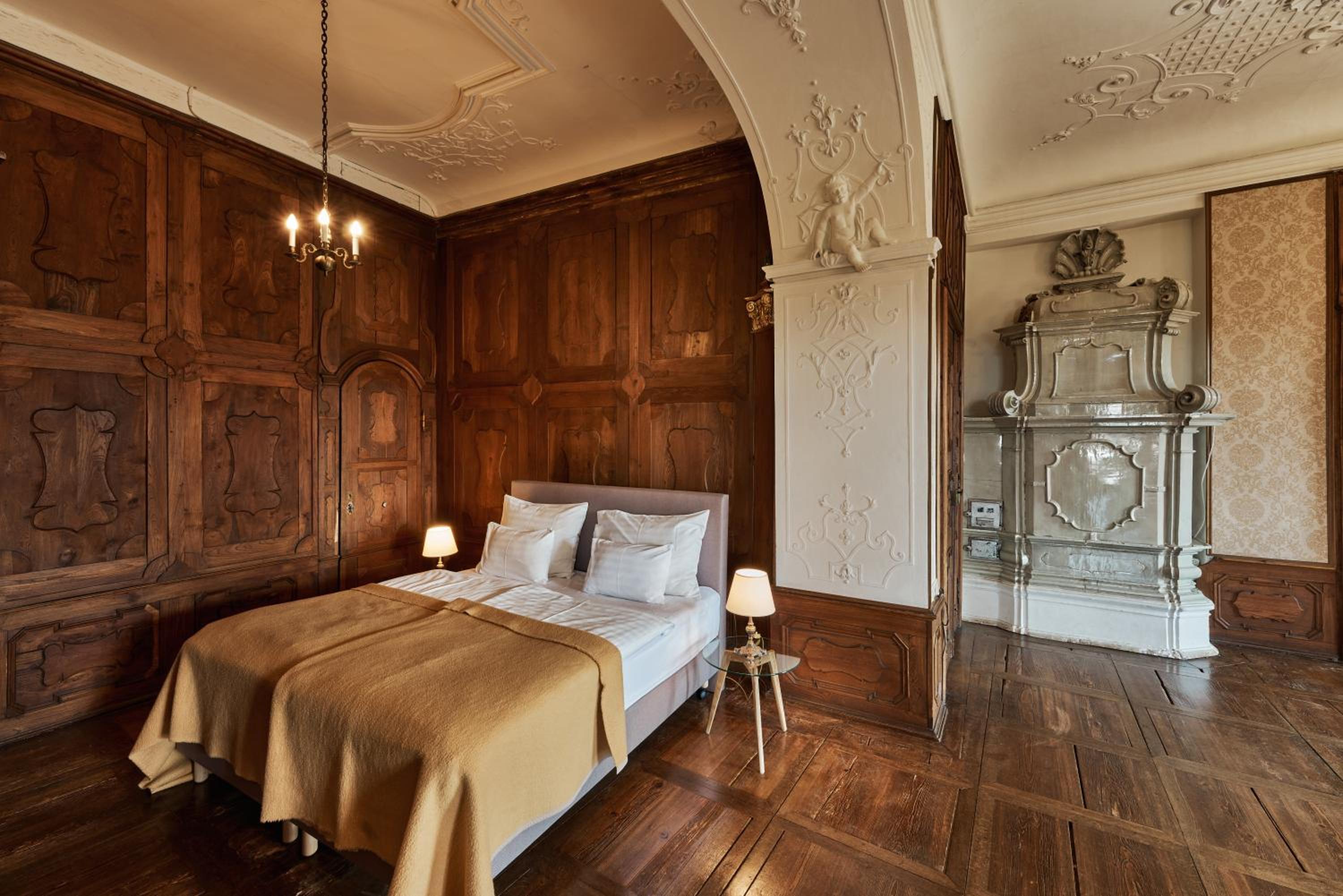 Suite with Garden View