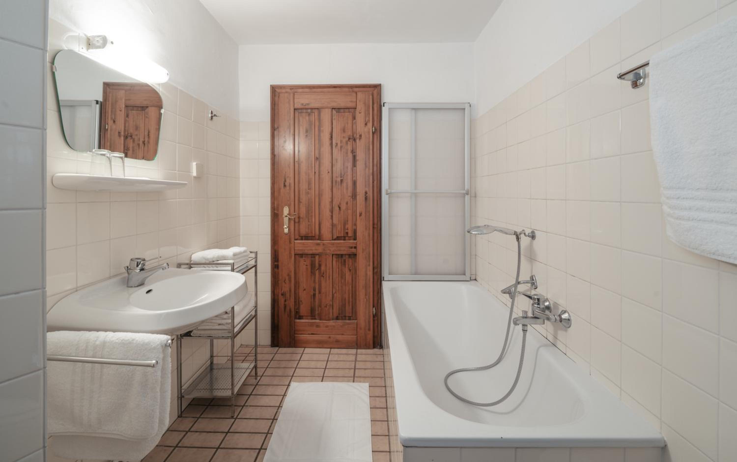 Quadruple Room with Bath