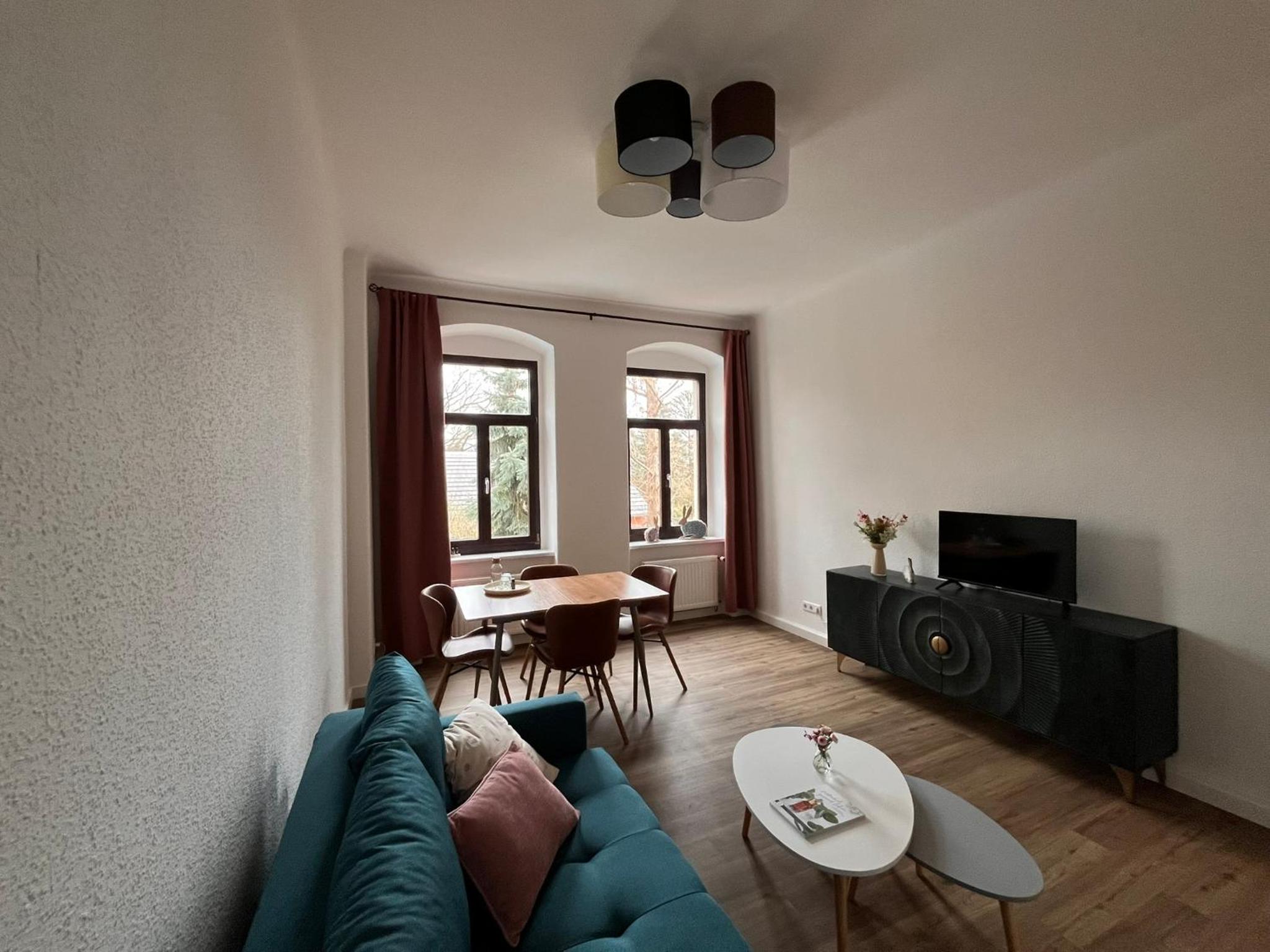 One-Bedroom Apartment with Balcony photo 1