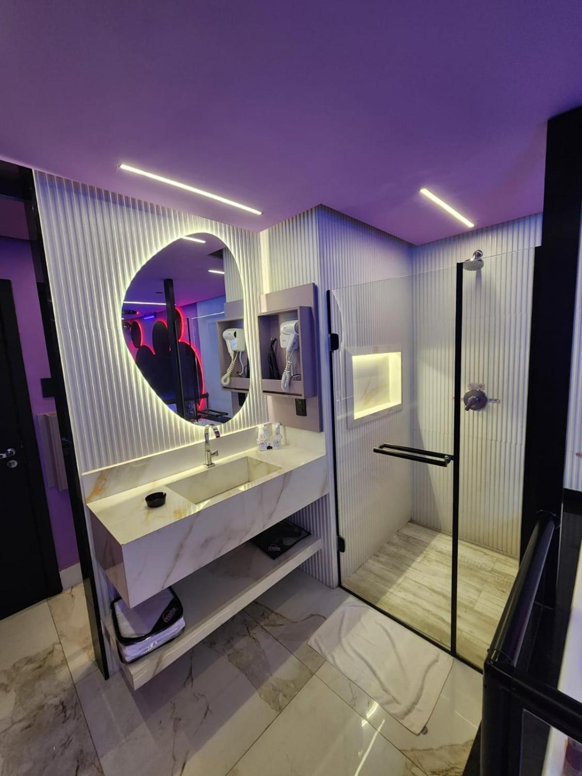 Standard Suite