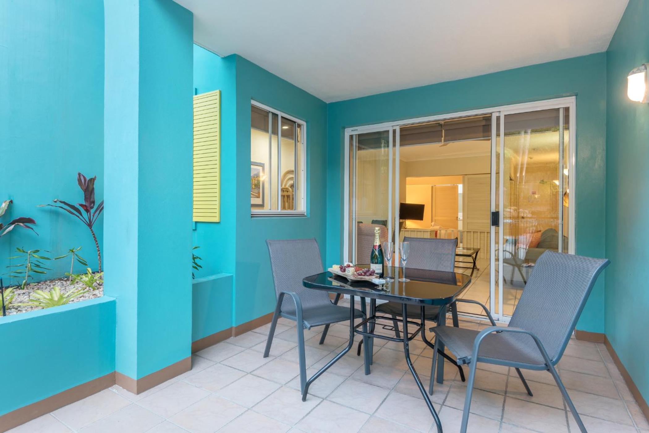 1 Bedroom Pool Access (Adults Only) - Photo 8