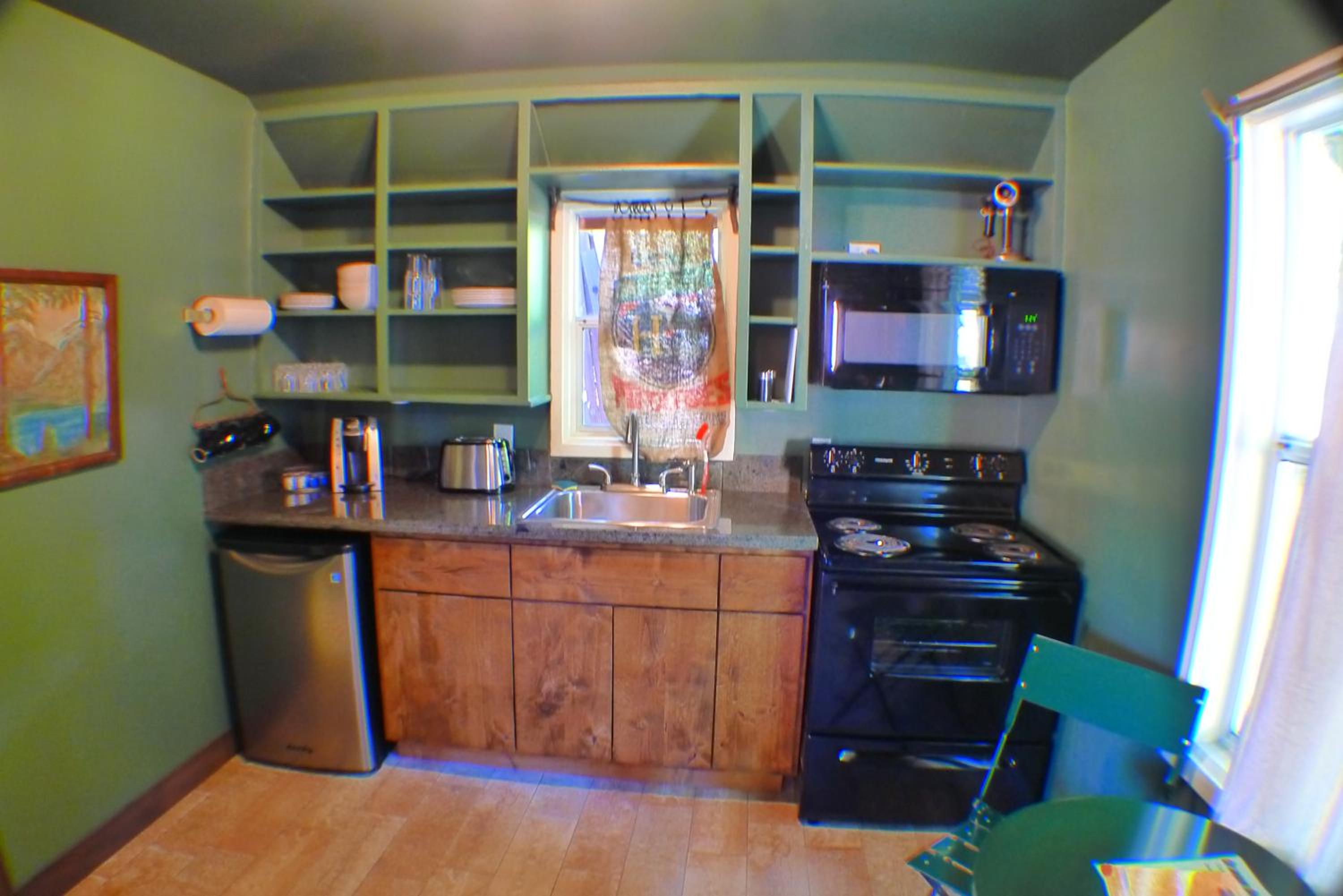 One Bedroom Cabin with Kitchen #6 - Photo 2