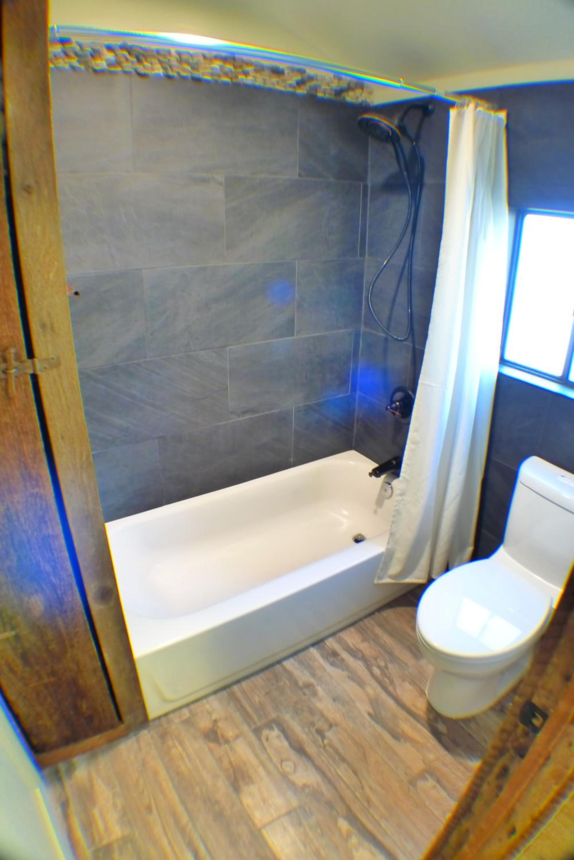 One Bedroom King Suite #10 - Photo 7