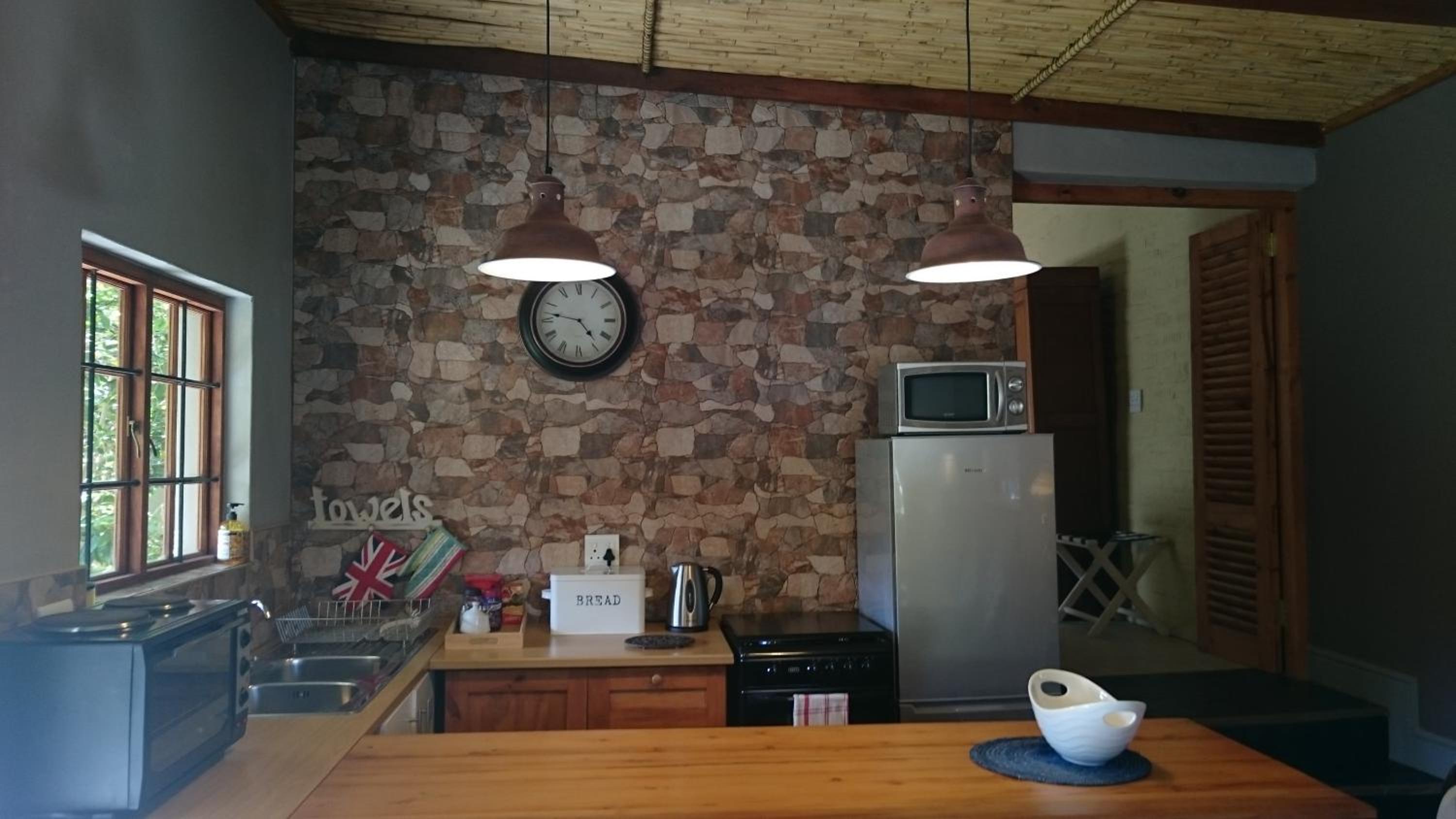 Abigail's Garden Cottage - Self Catering - Photo 15