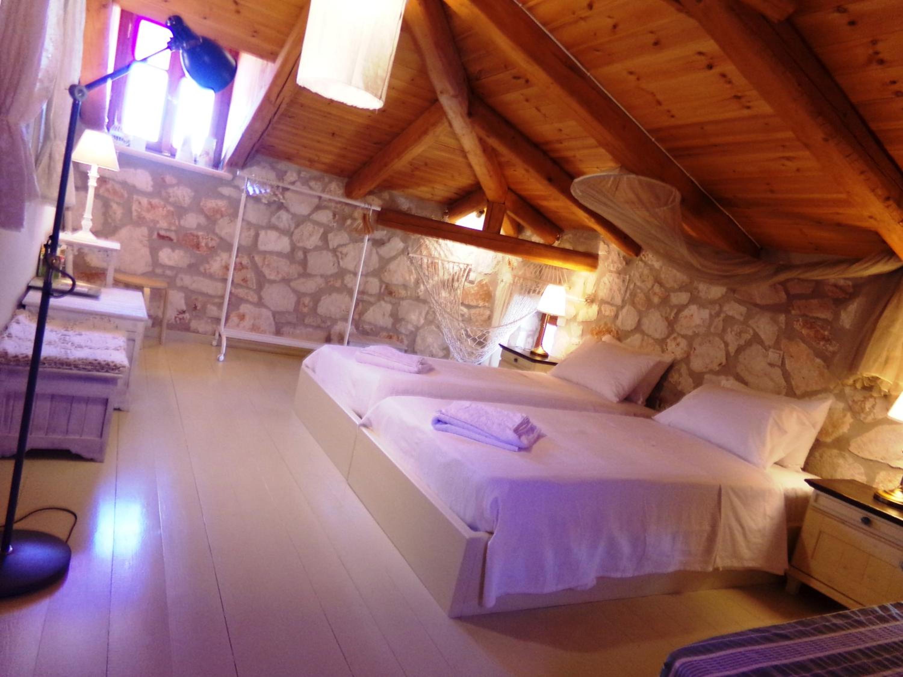 SUPERIOR VILLAS 2BDRMS Next to the BEACH with private POOL and Outdoor SPA BATH - Photo 24