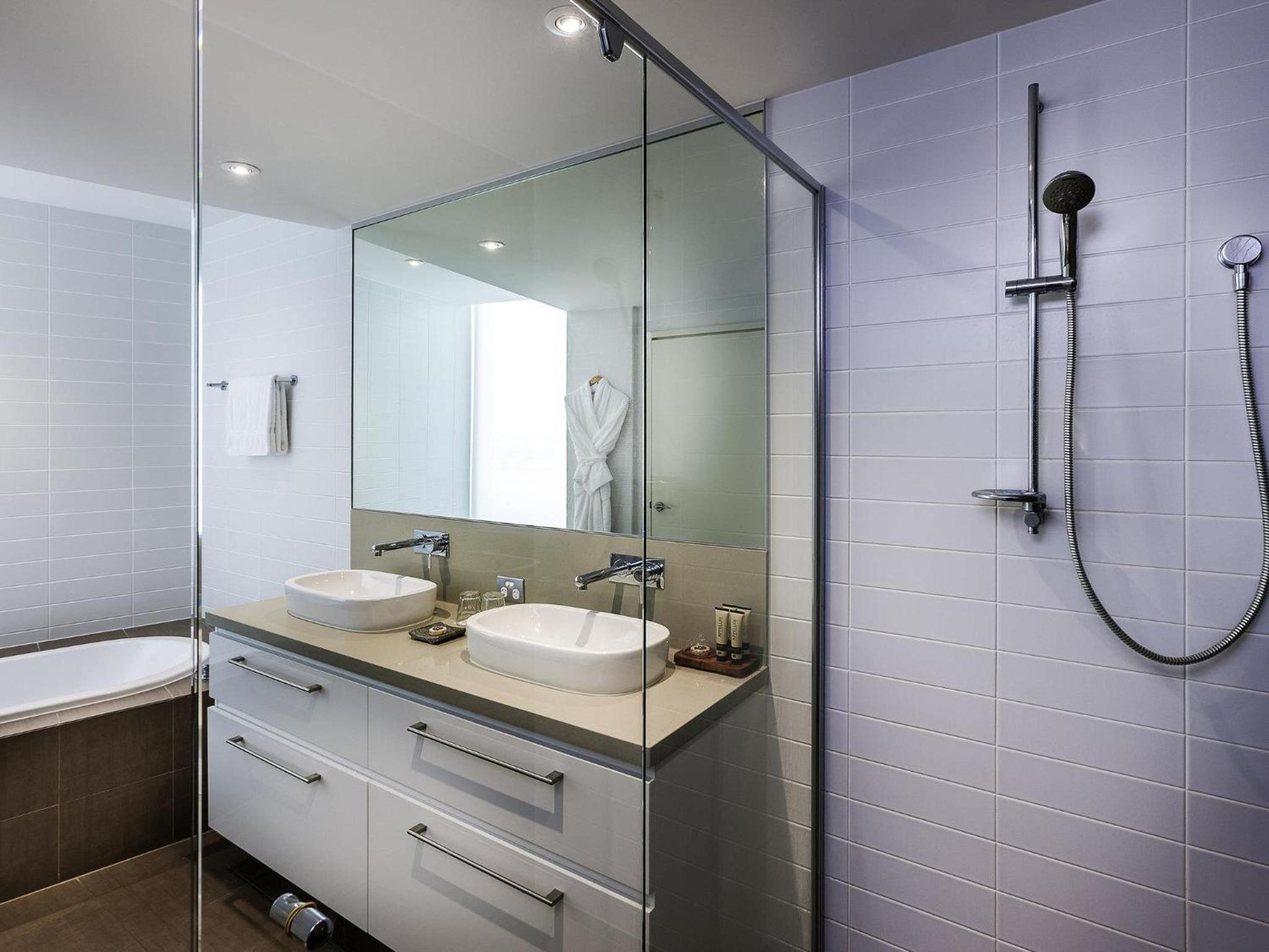 One-Bedroom Standard Apartment - Photo 1