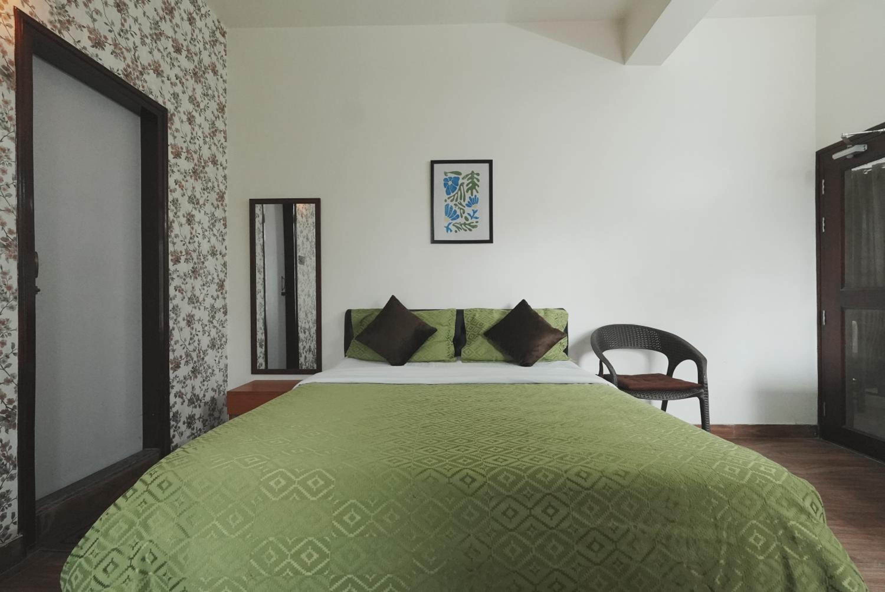 Deluxe Double Room with Balcony