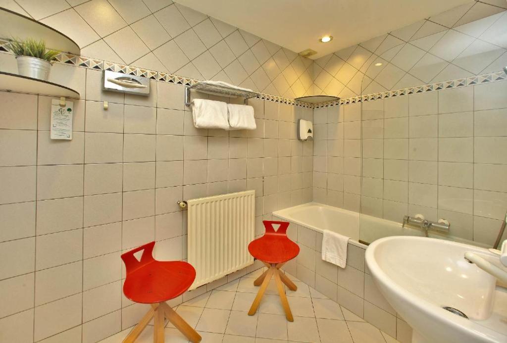 Superior Double Room with Bath photo 1