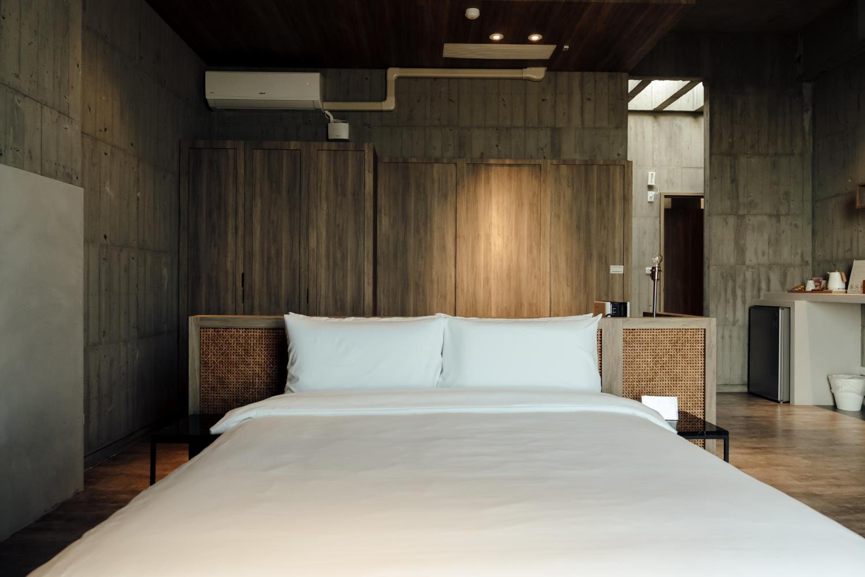 Deluxe Double Room with Sea View photo 2