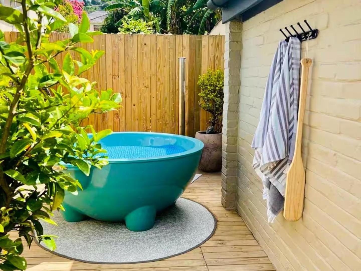 Deluxe Bungalow photo 3