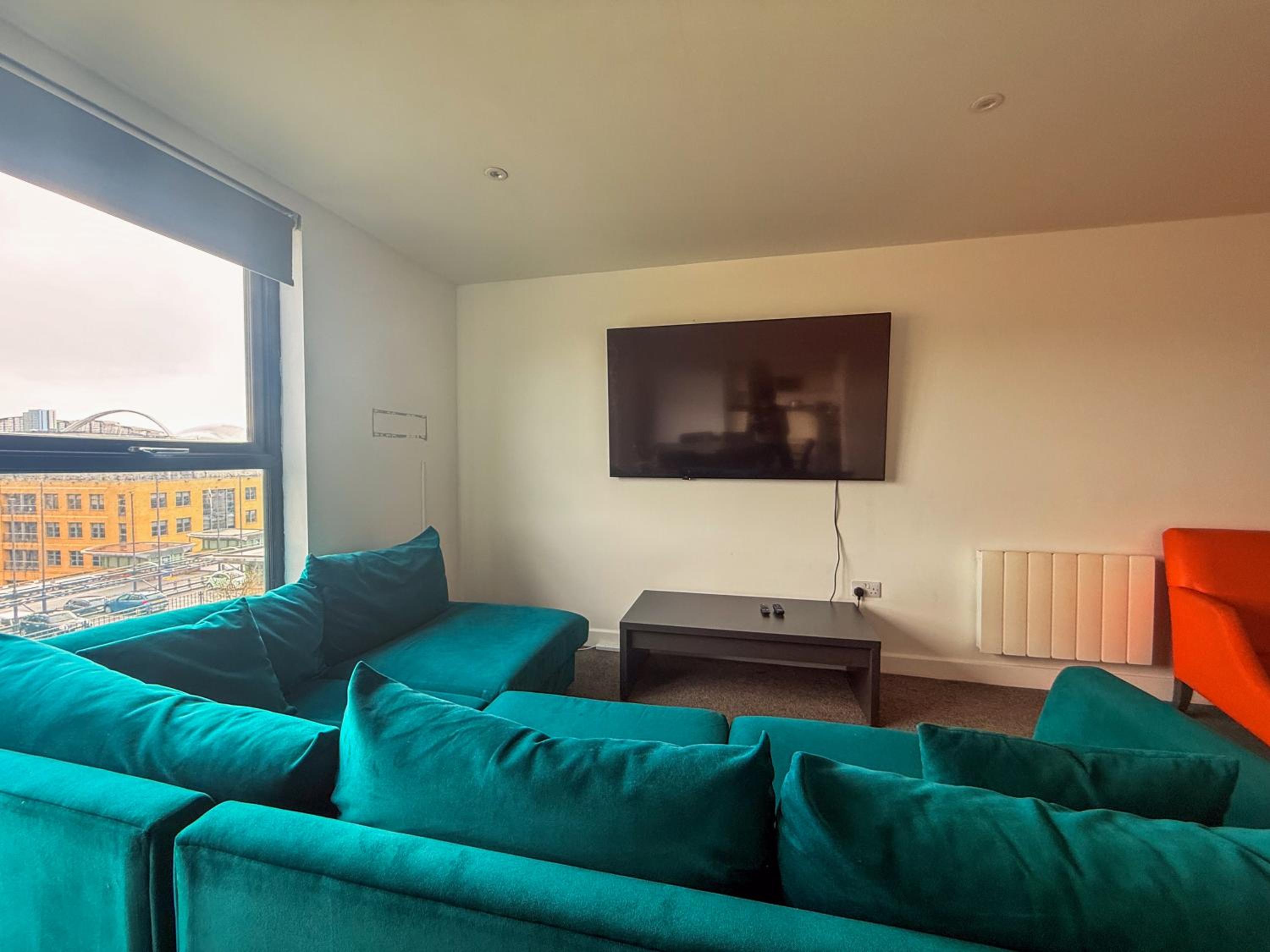 Two-Bedroom Apartment with City View