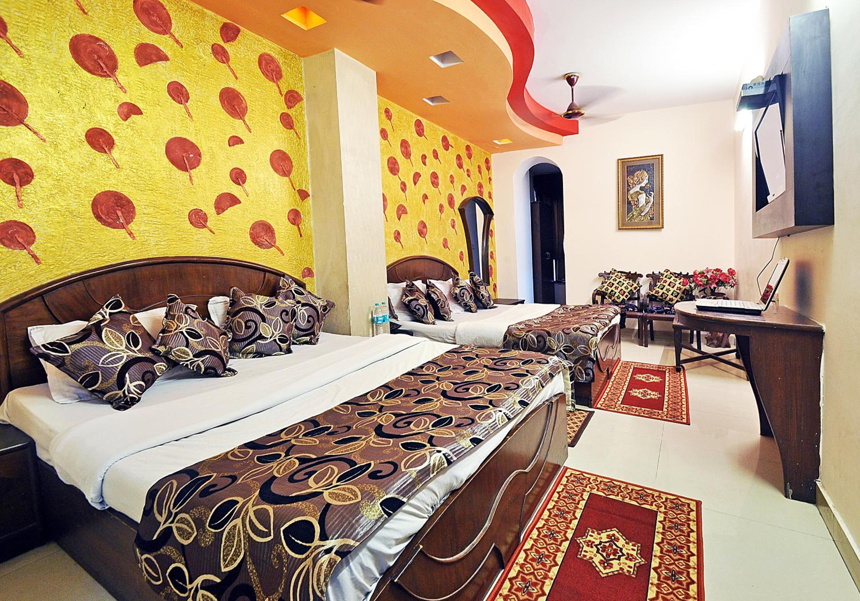 Standard Family Room