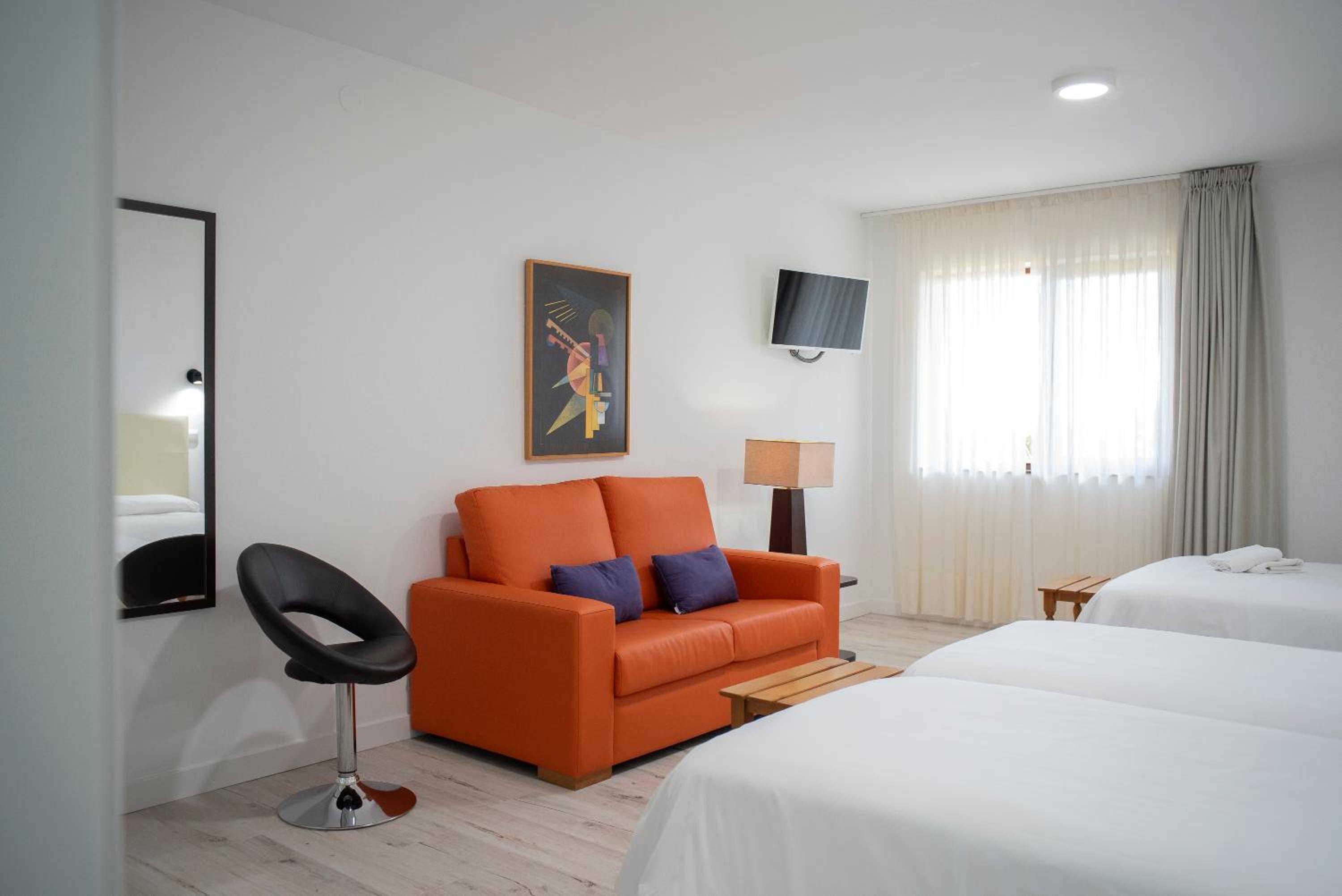 Budget Triple Room photo 2