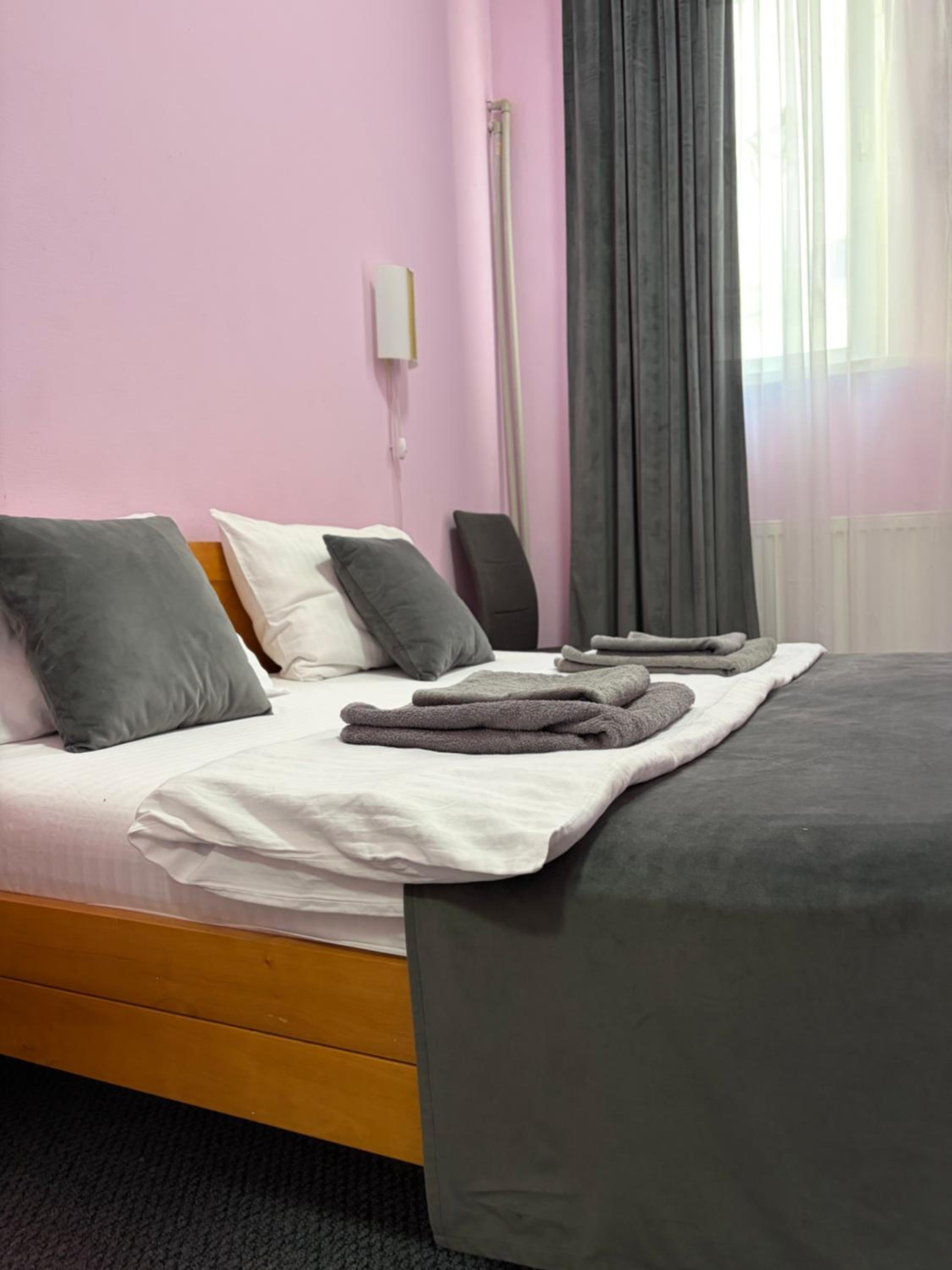 Large Double Room