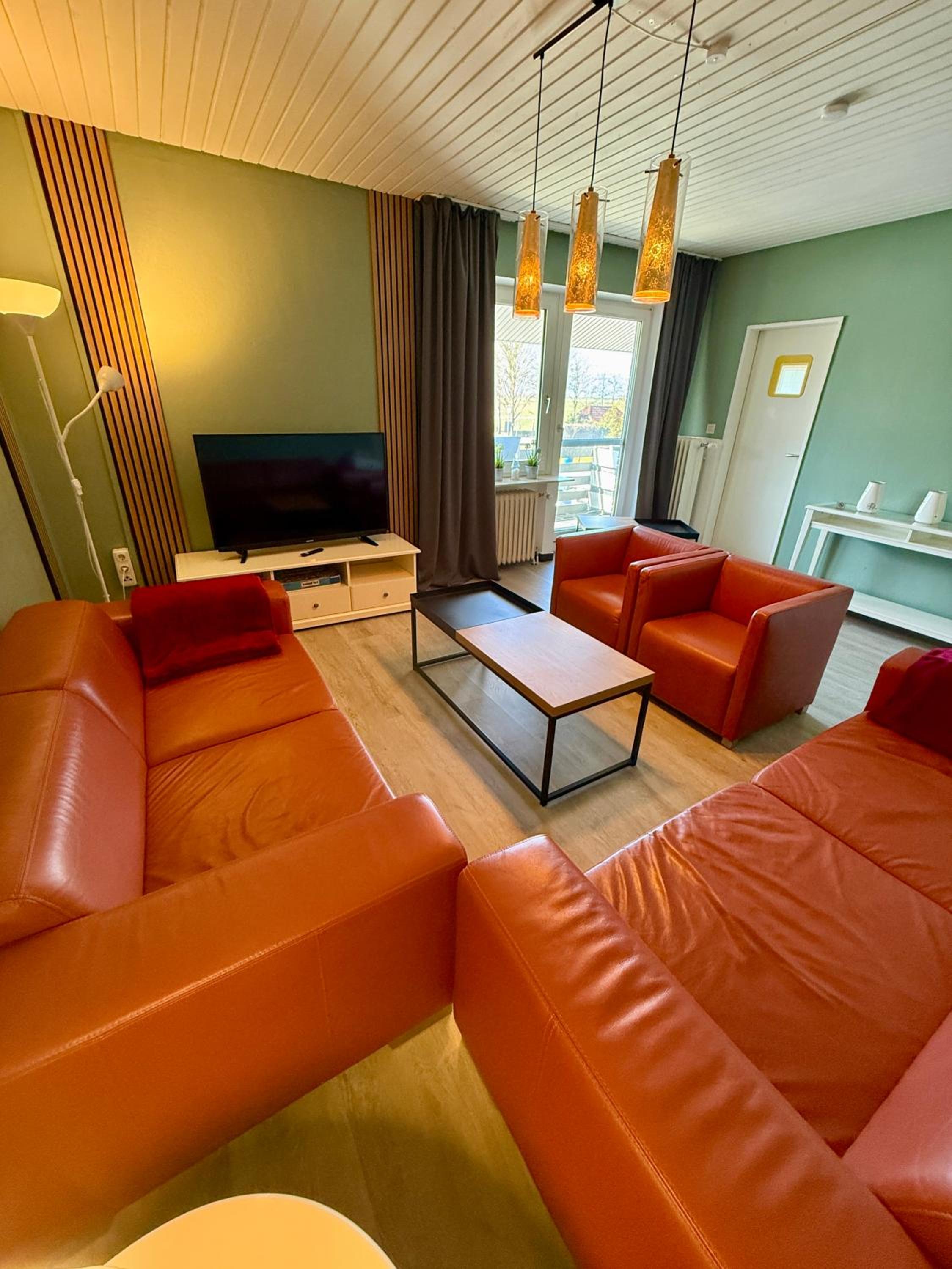 Four-Bedroom Deluxe Apartment photo 3