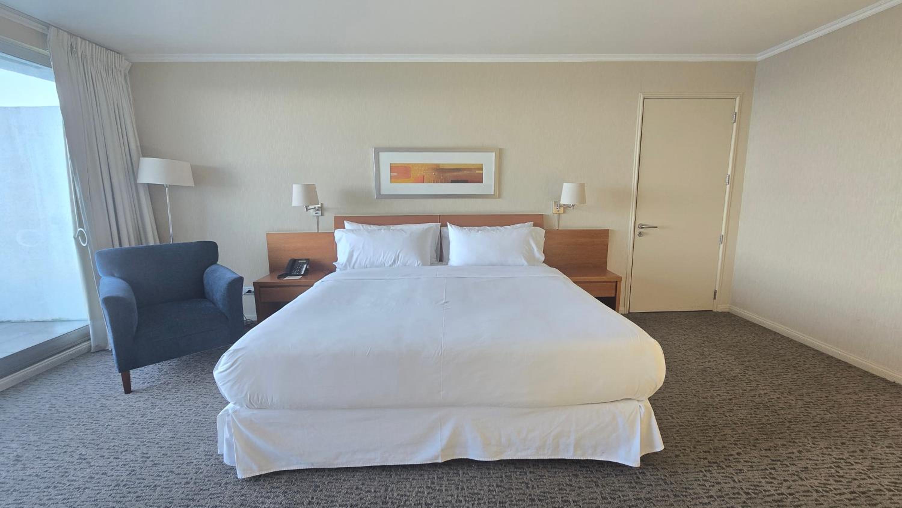 Superior King Room - Photo 2