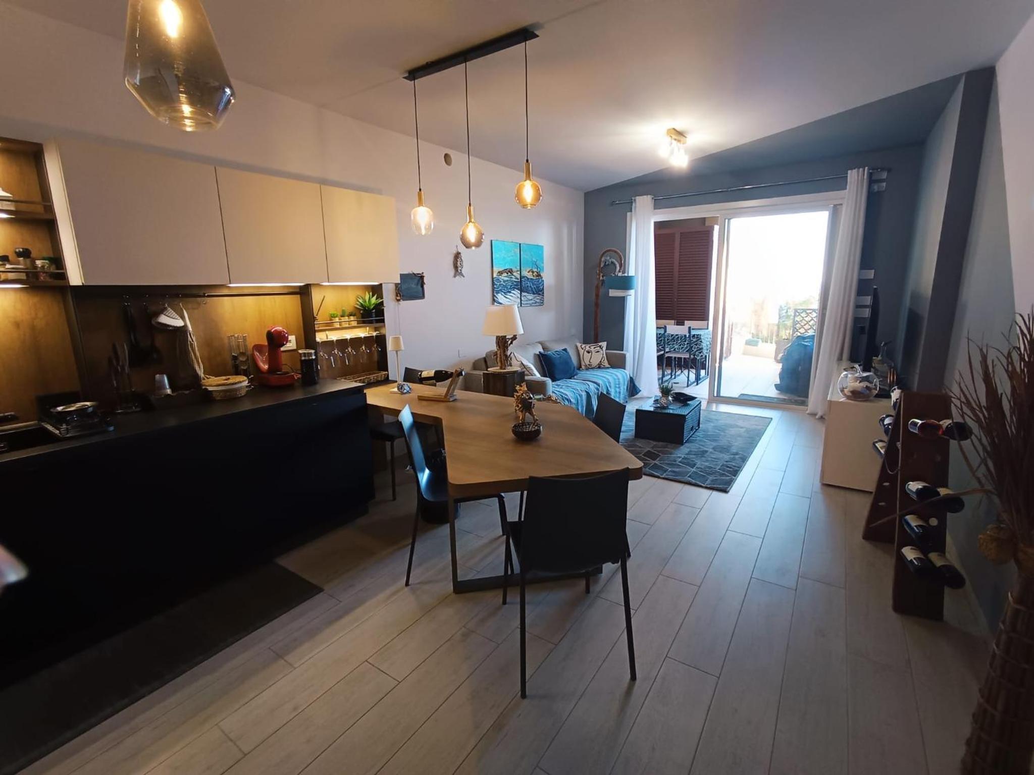 Apartment - Ground Floor photo 2