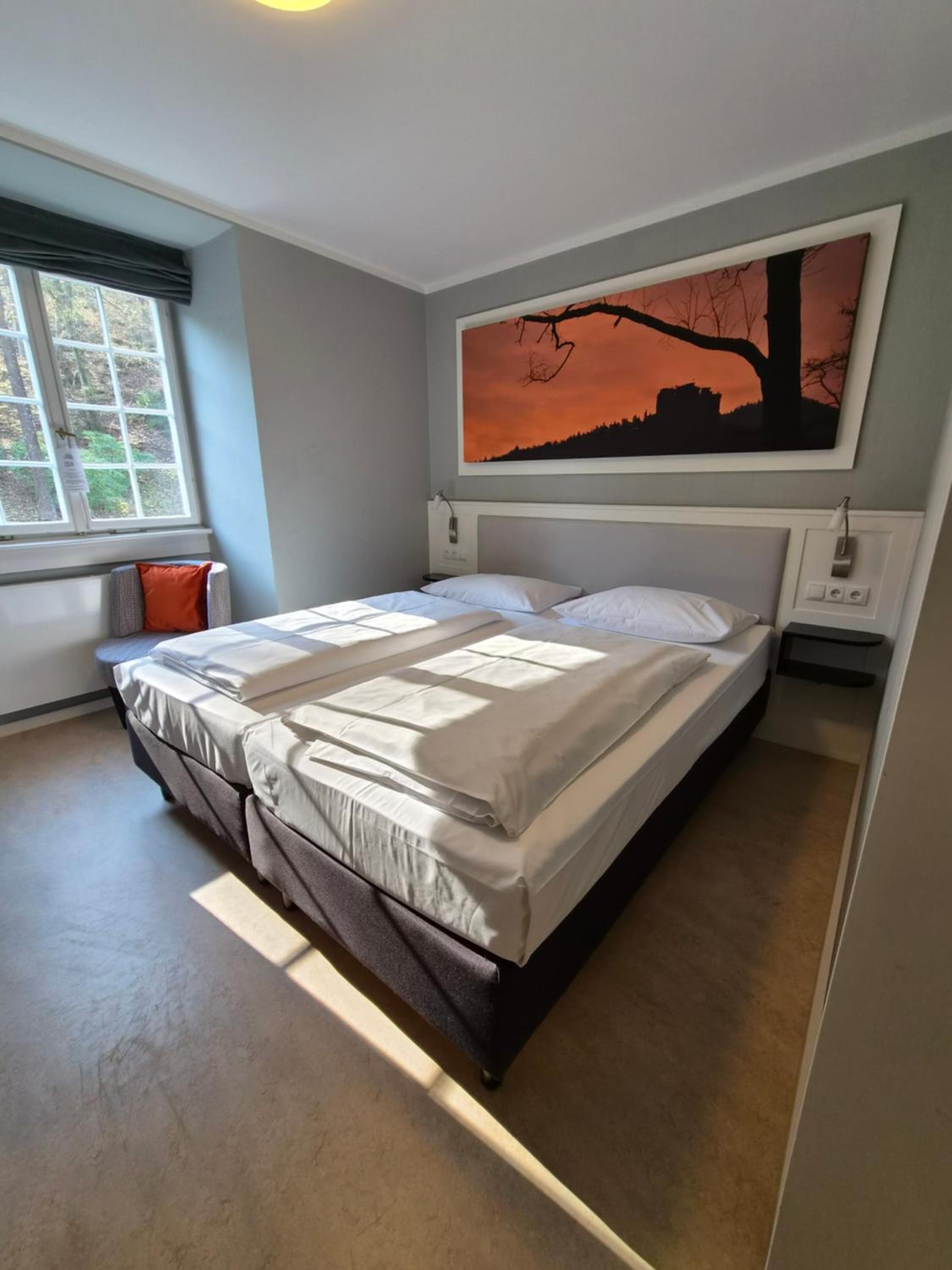 Budget Double Room photo 3