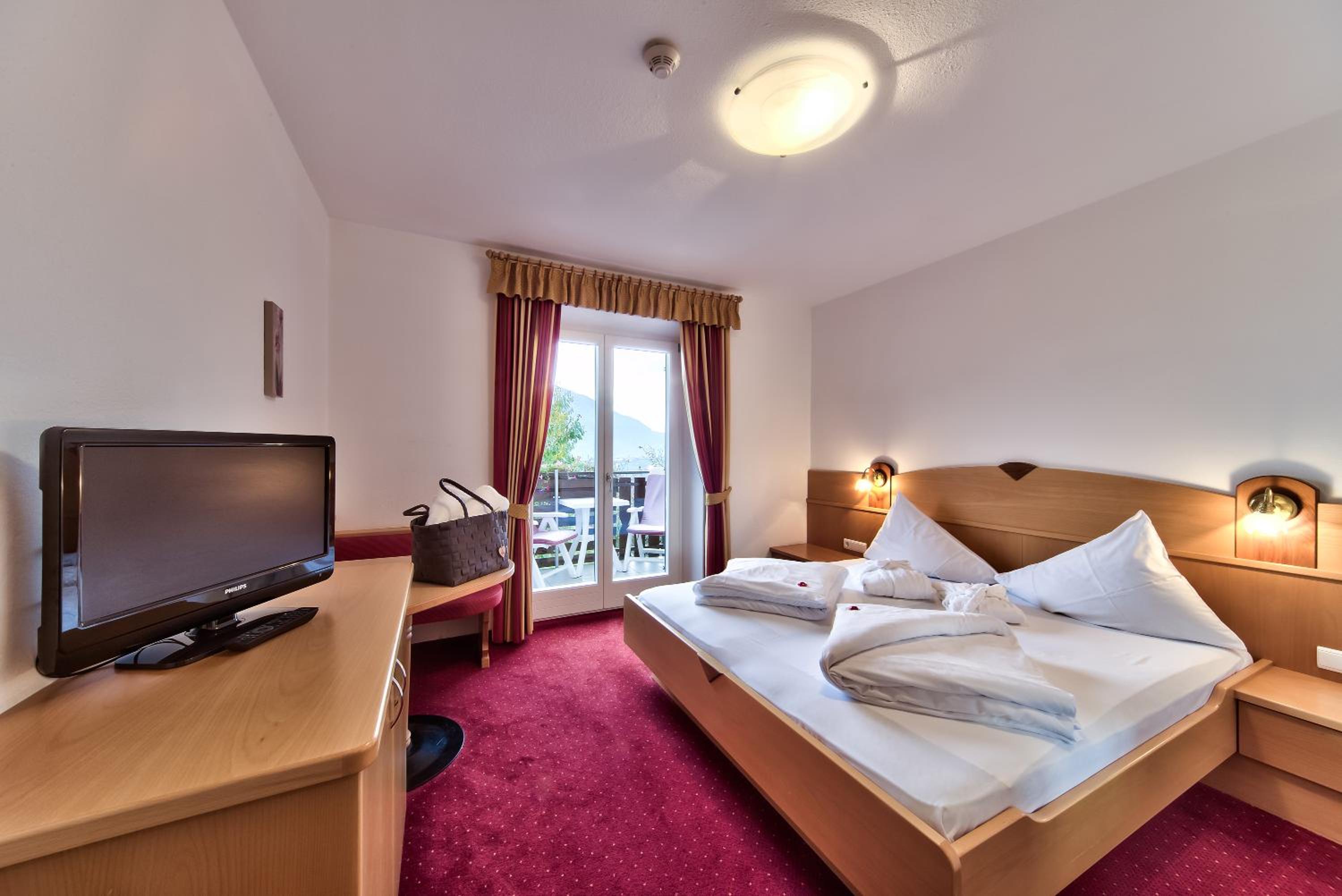 Double Room with Balcony photo 3