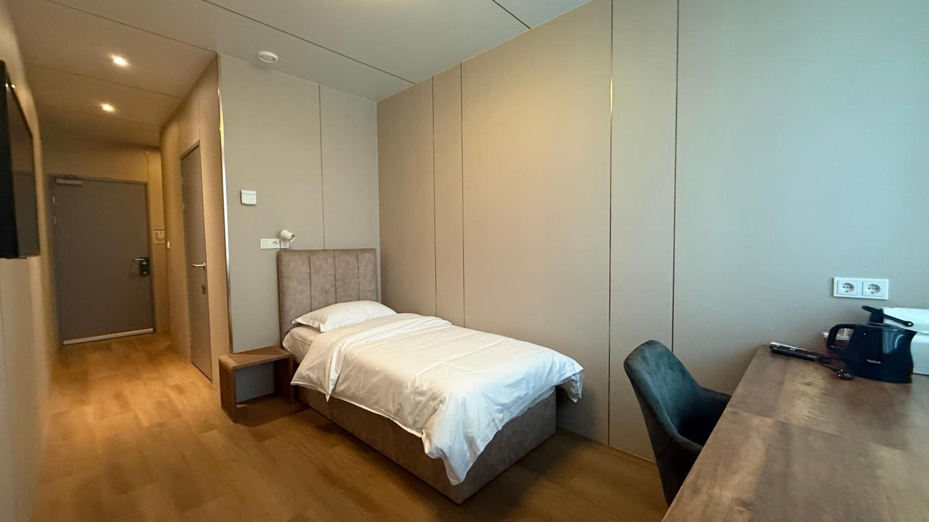 Single Room photo 1