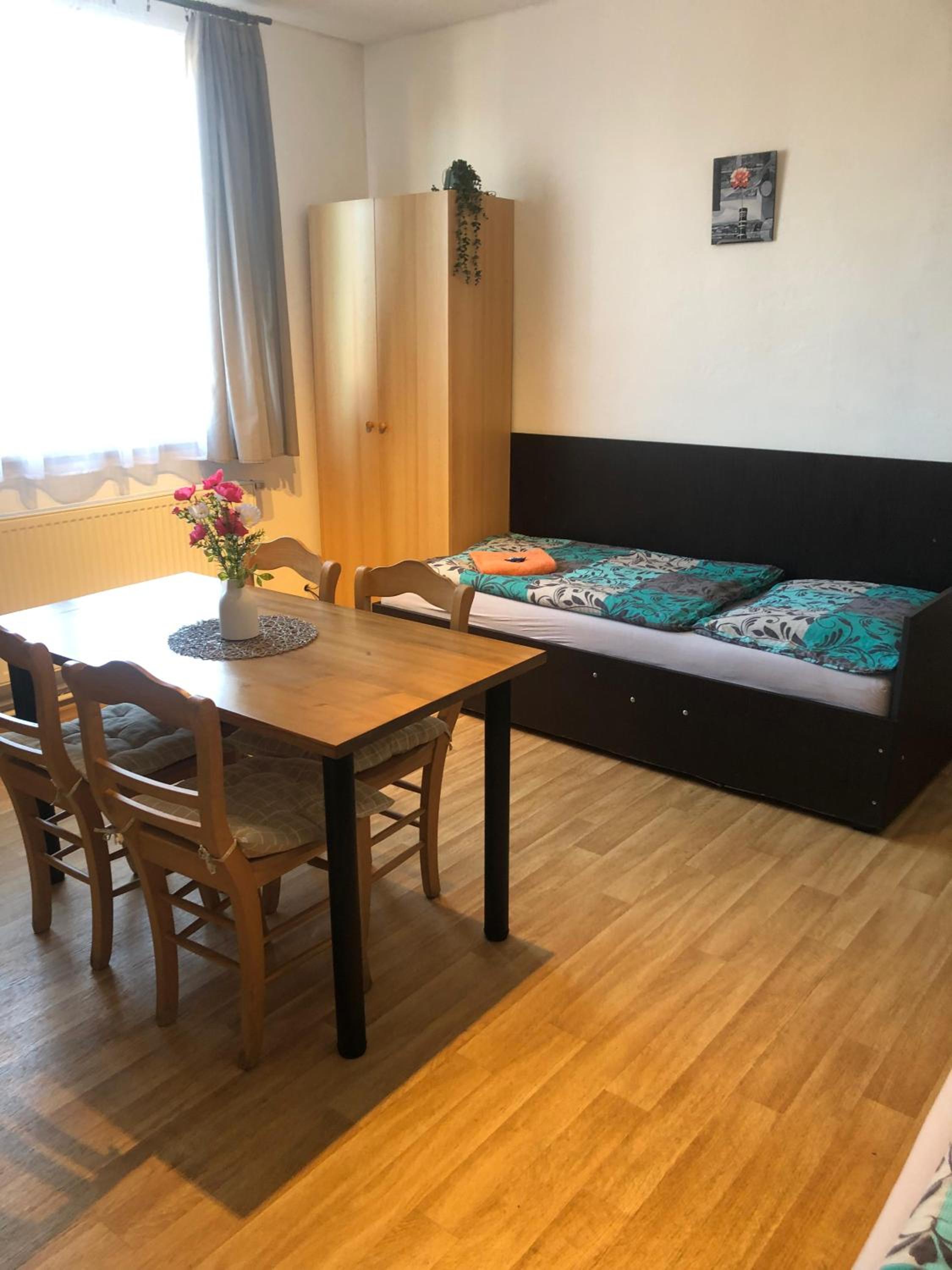 Apartment photo 3