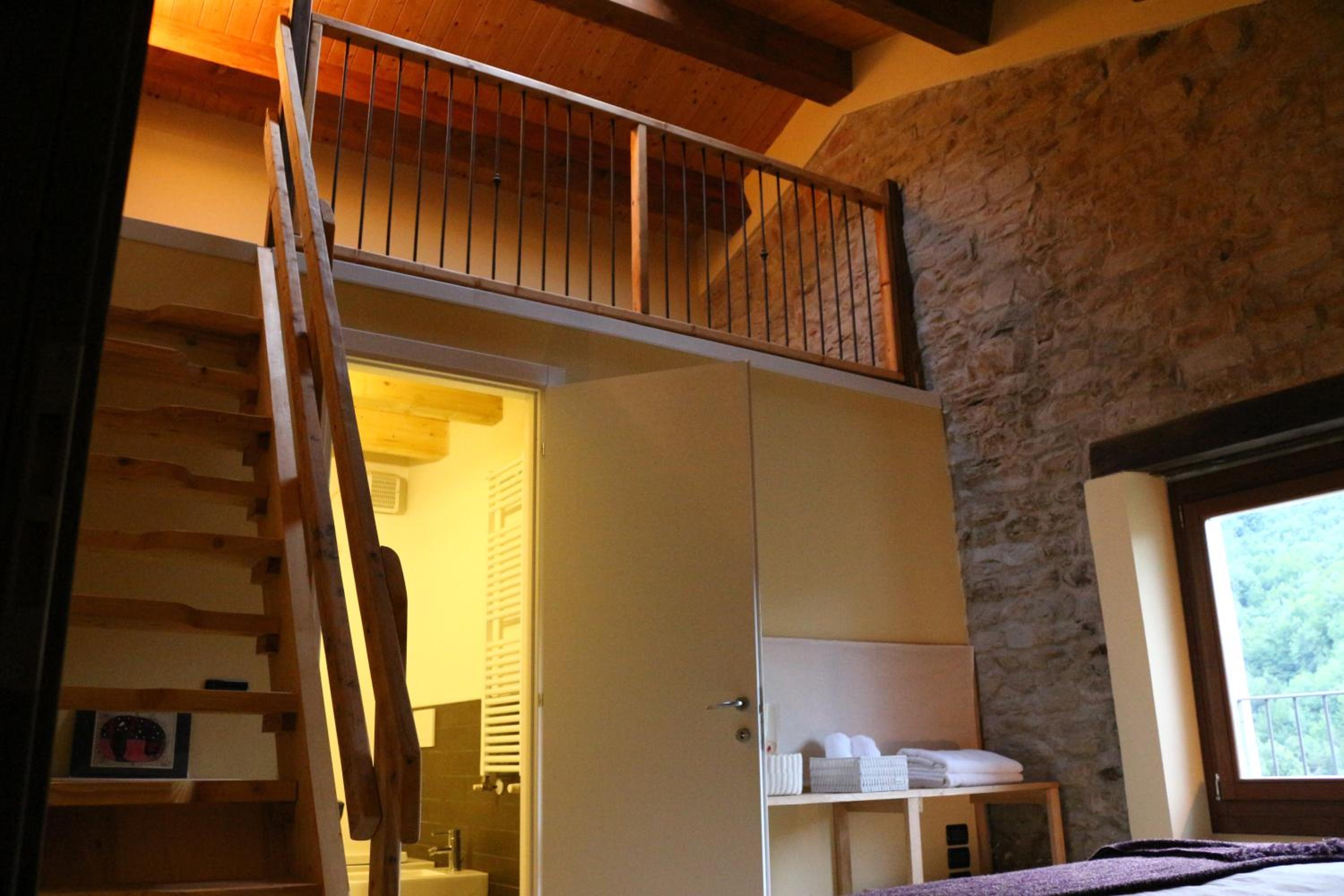 Deluxe Triple Room photo 2