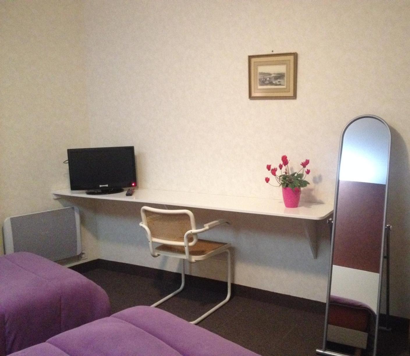 Twin Room with Garden View photo 3
