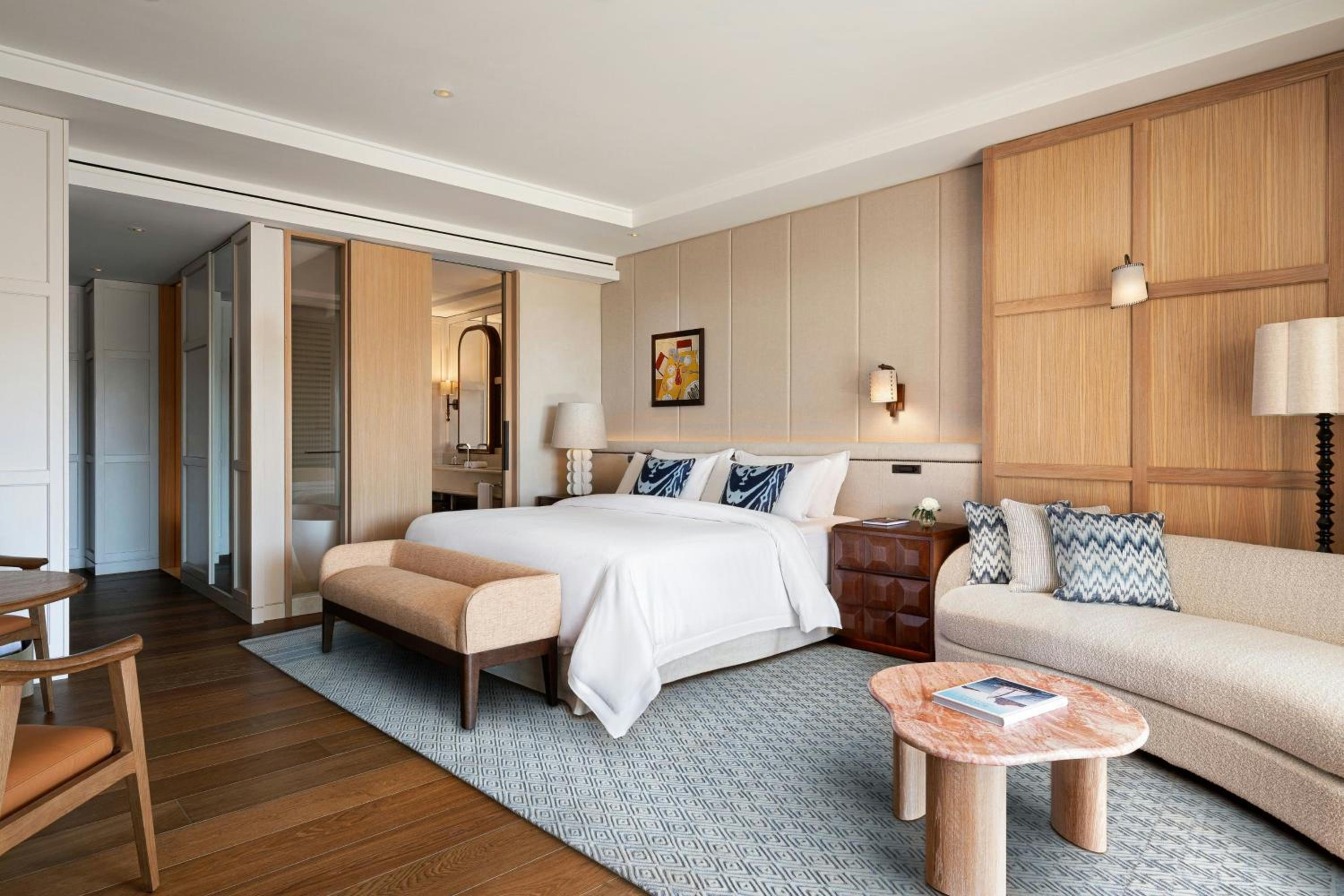 Grand Junior King Suite with Seafront View in Main Building