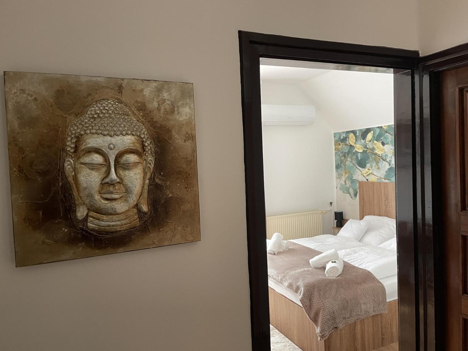 Double Room with Balcony photo 2
