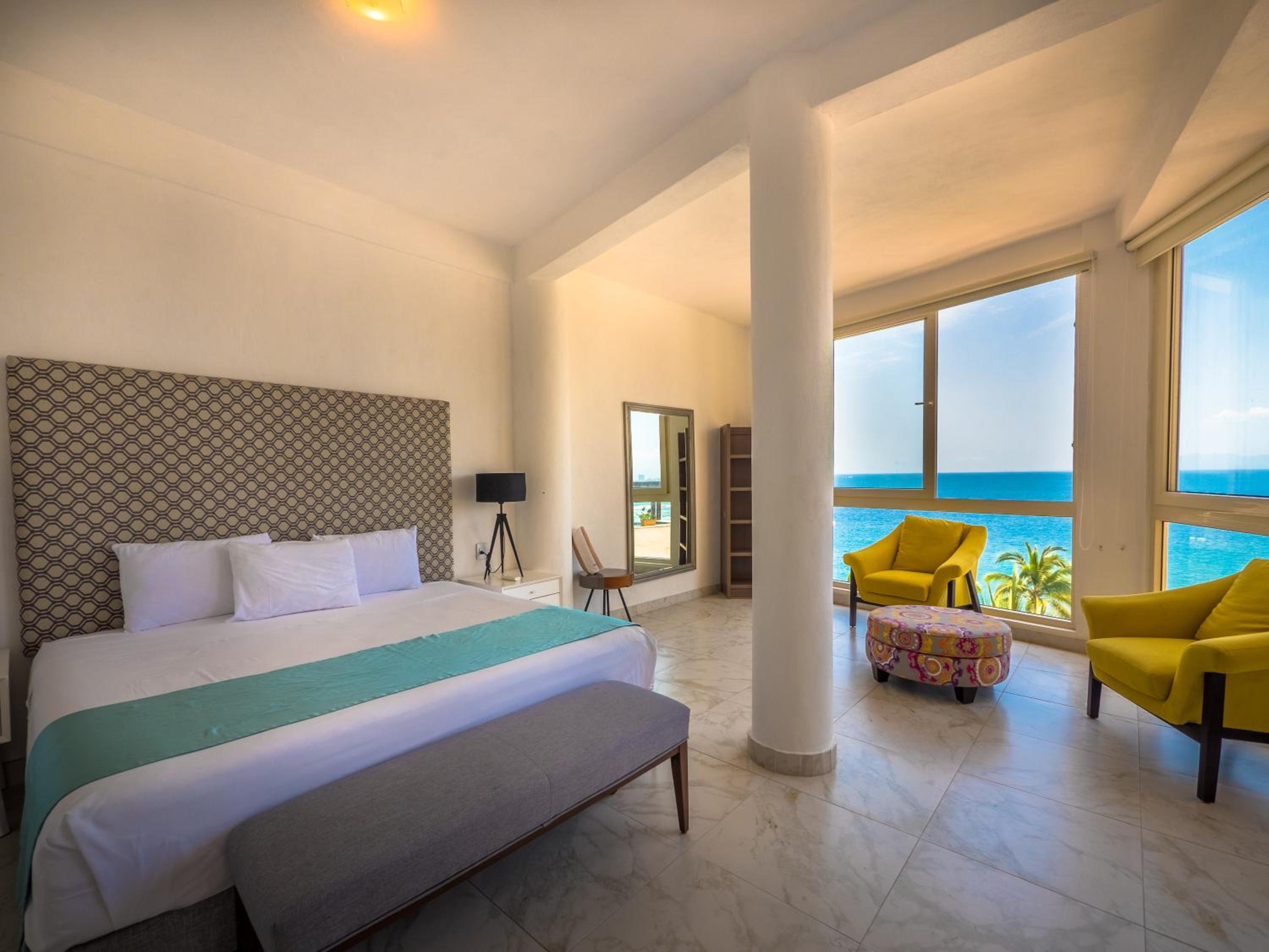 Suite with Terrace photo 2