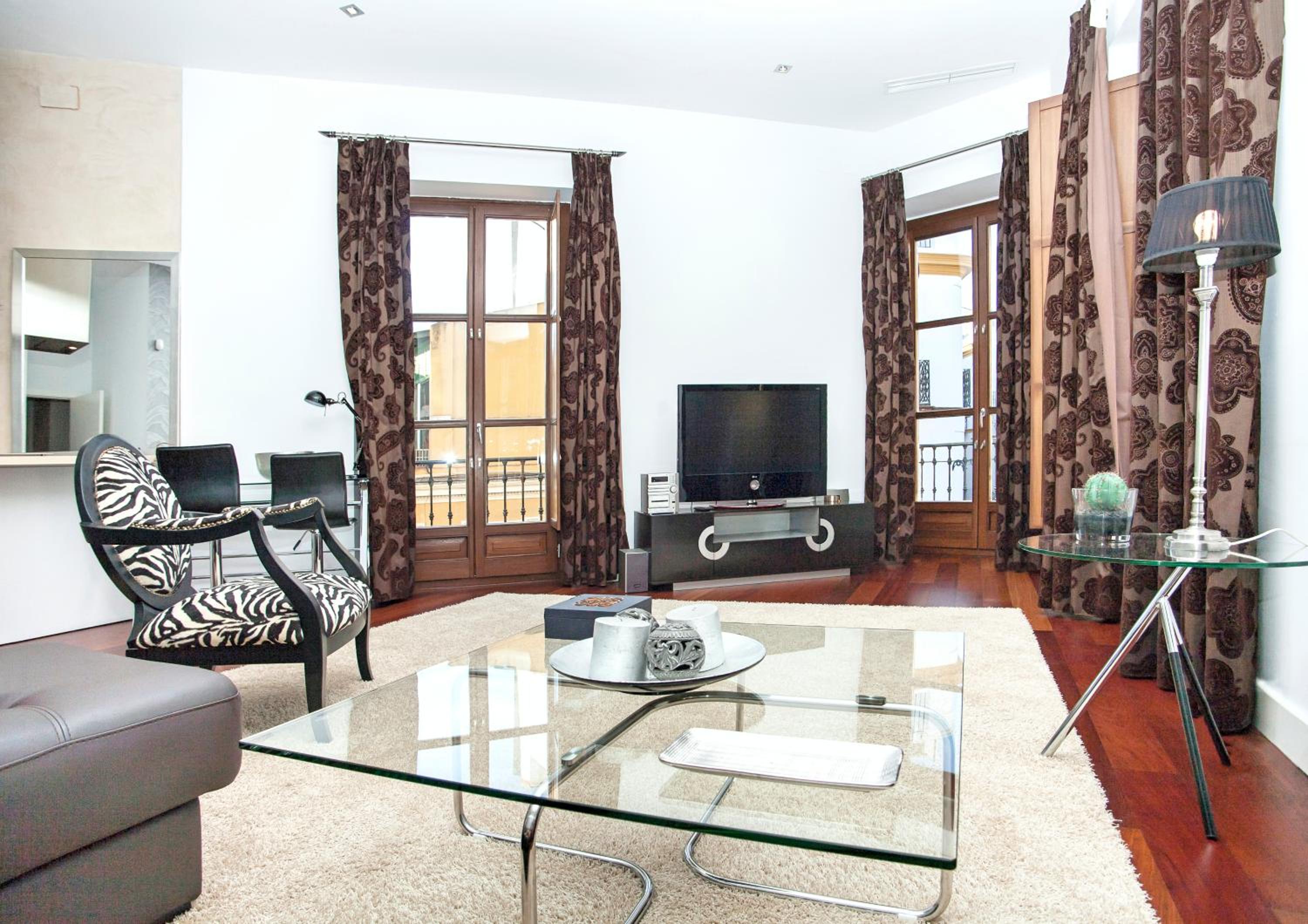 Apartment - Photo 62