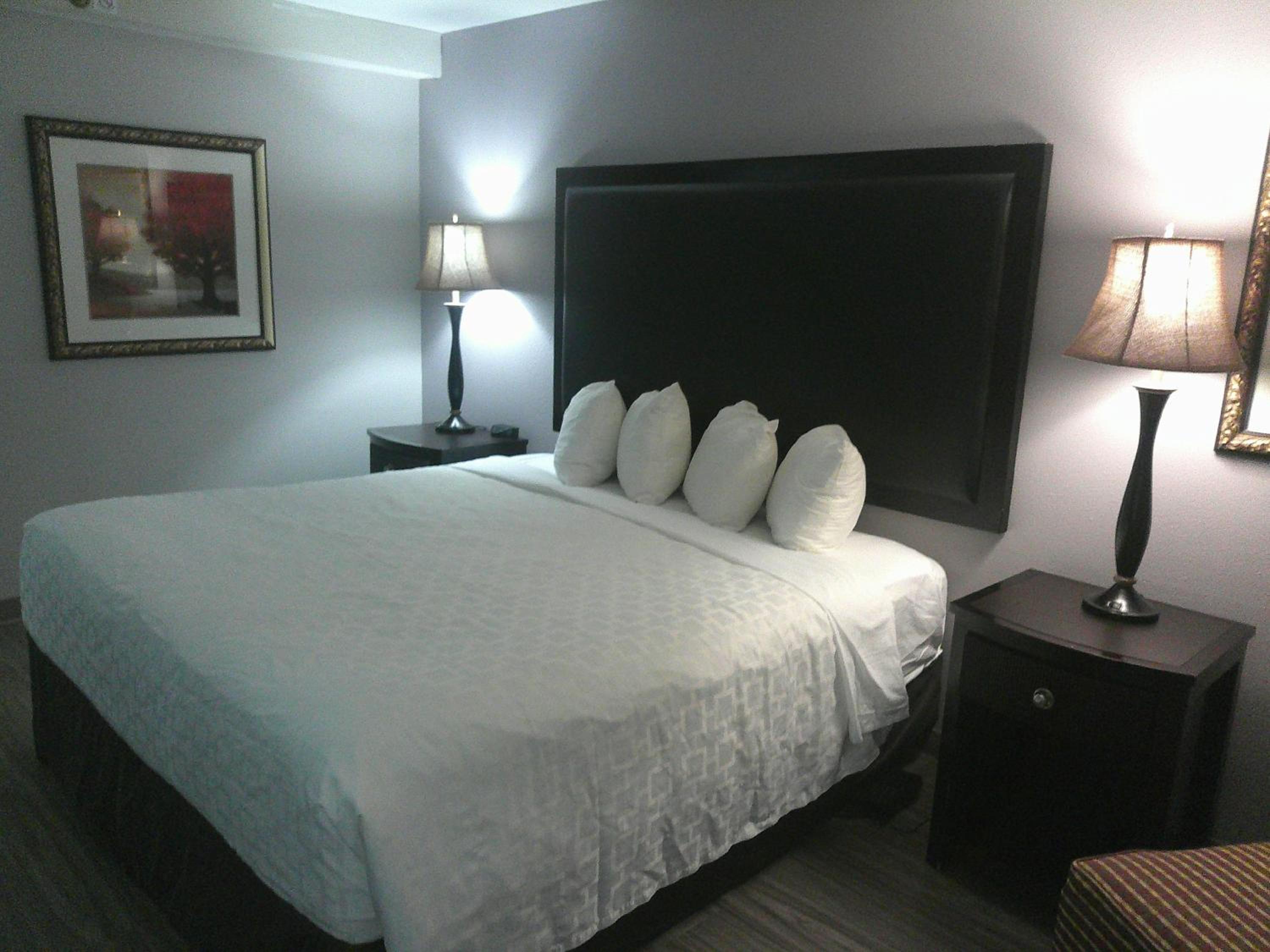 - Superior King Room Smoke Free - Photo 10