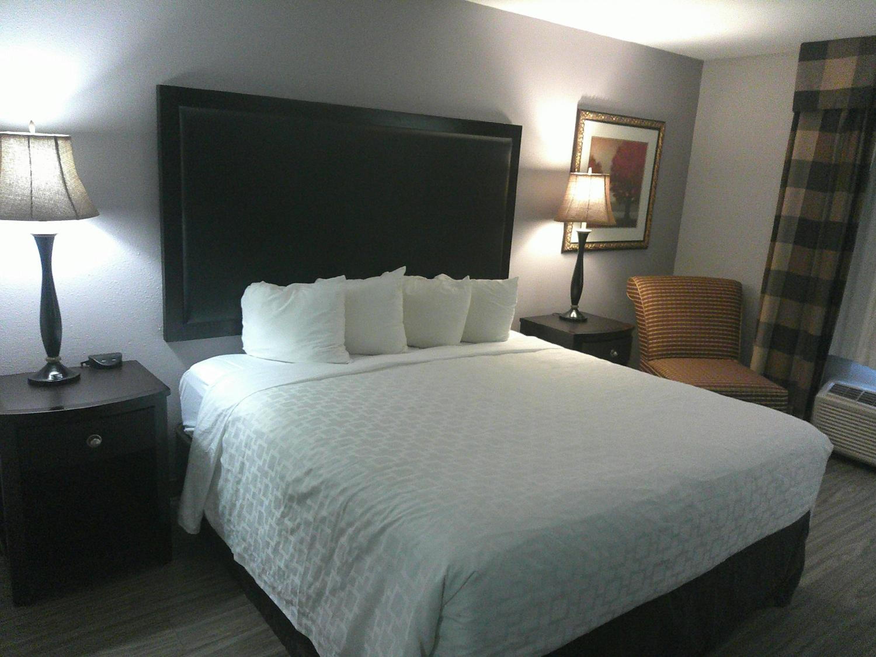 - Superior King Room Smoke Free - Photo 9
