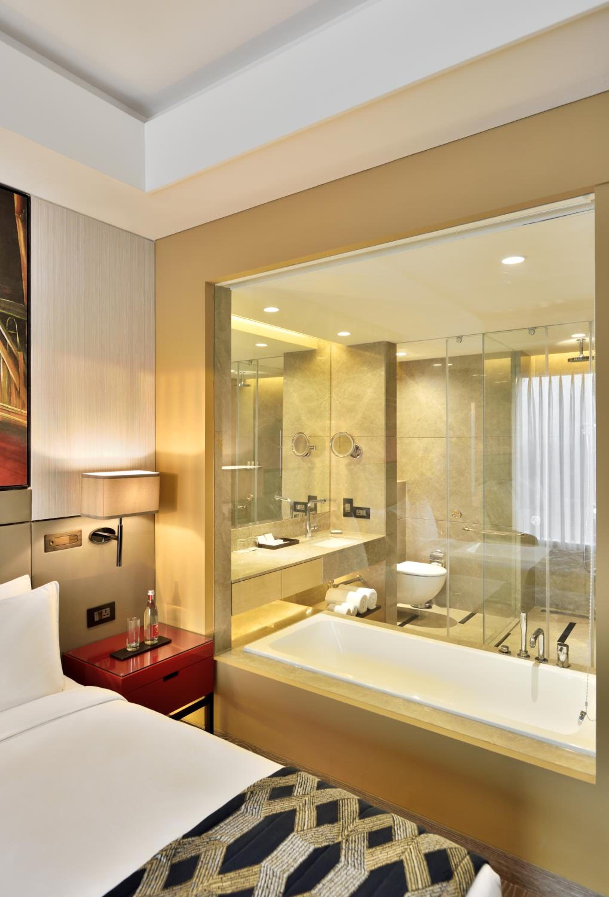 Business Class Double or Twin Room - 15% Dis on FnB