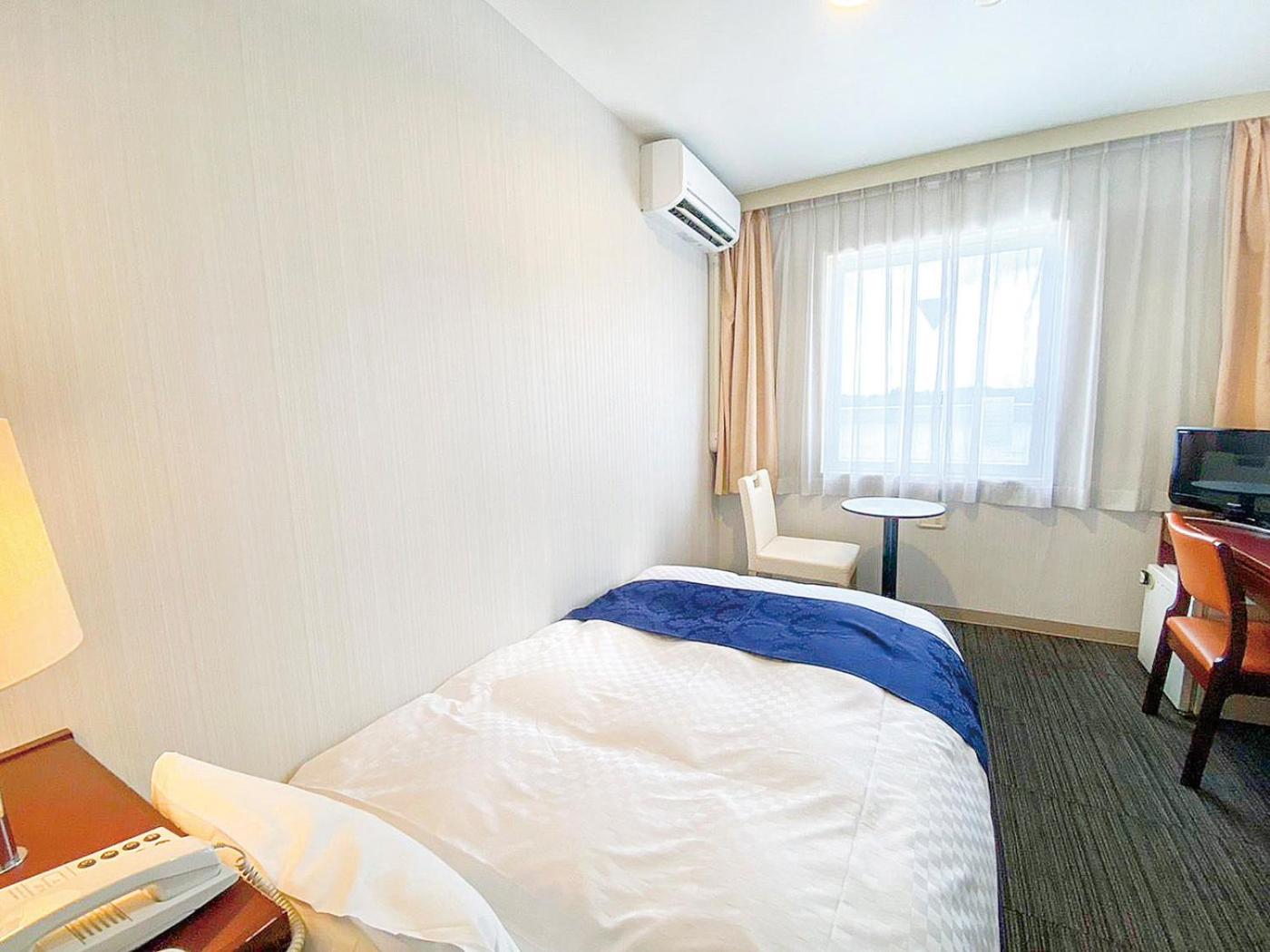 Small Double Room - Photo 4