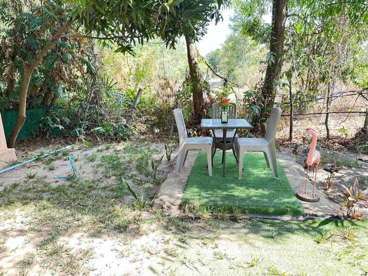 Triple Room with Garden View