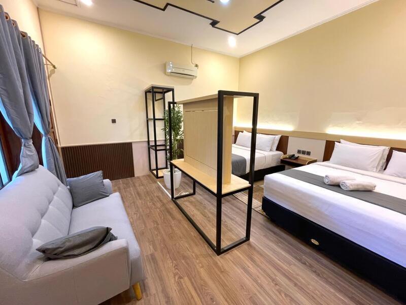 Suite - Photo 4