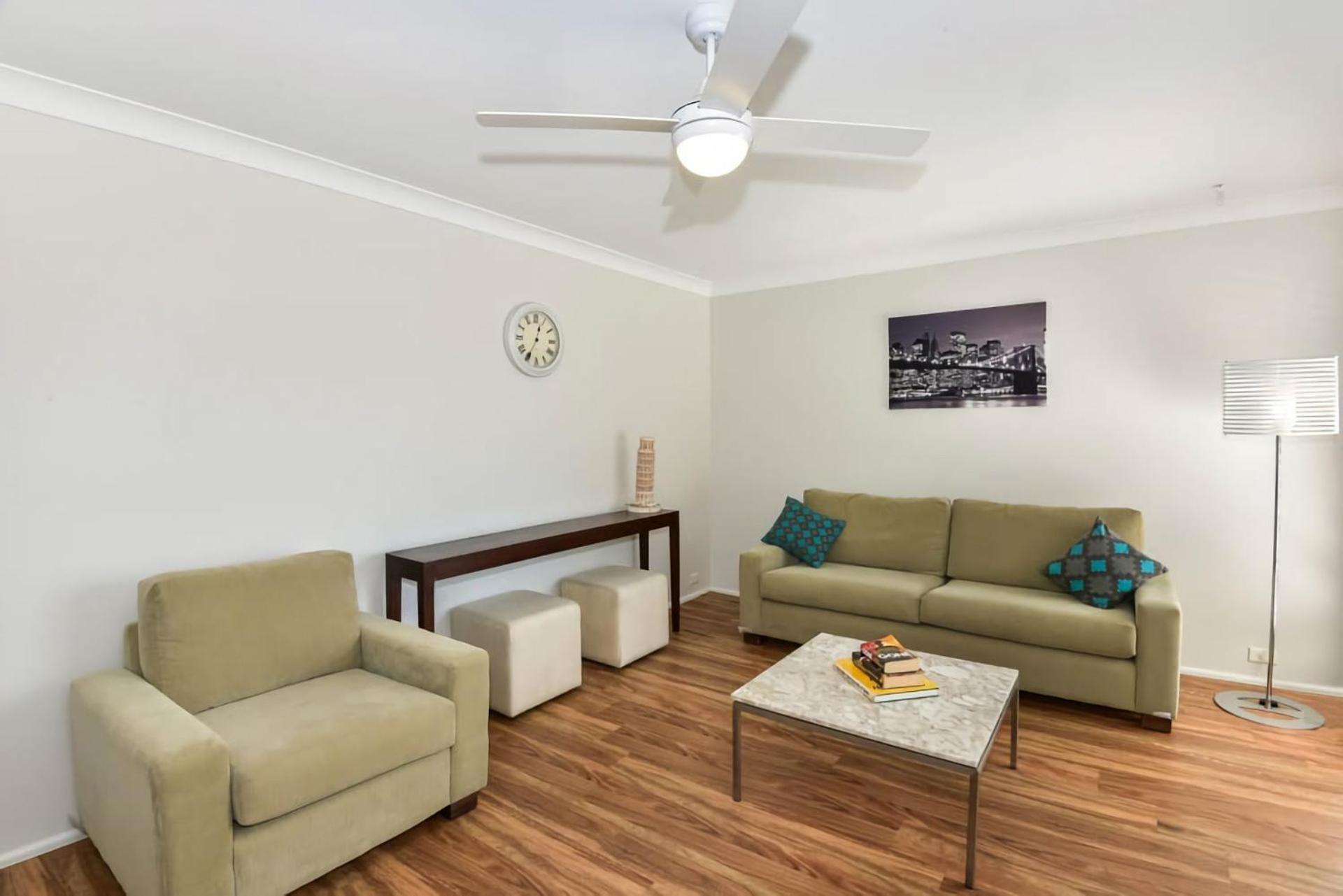 Four-Bedroom House photo 2