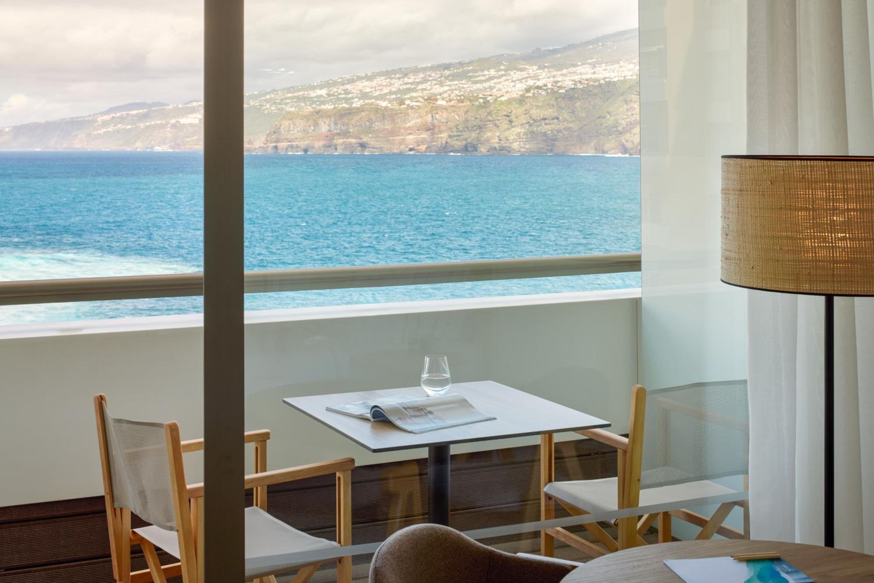 The Level Grand Premium Frontal Sea View