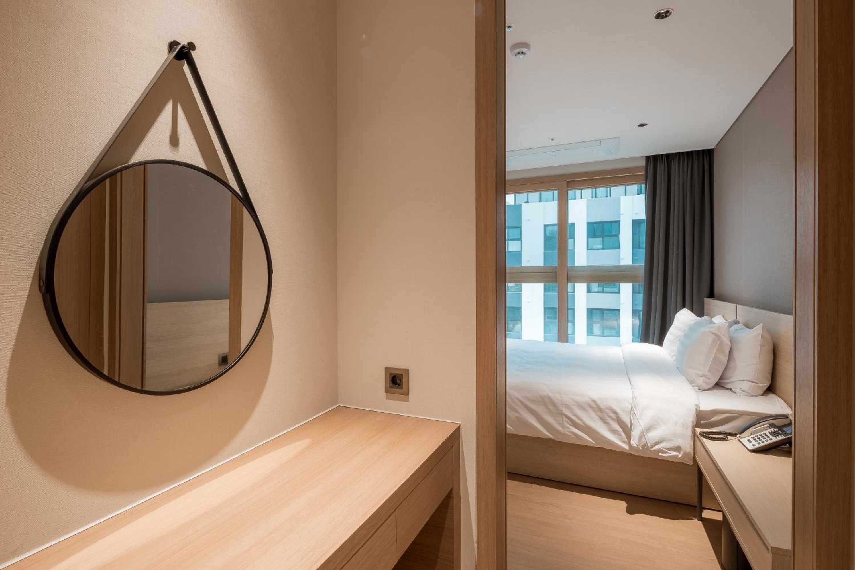  Royal Suite - Photo 18