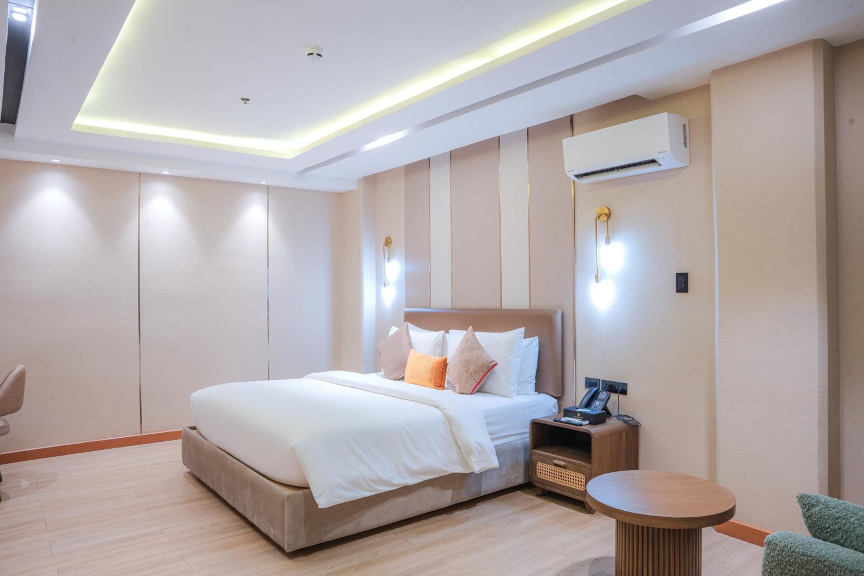 Executive Suite
