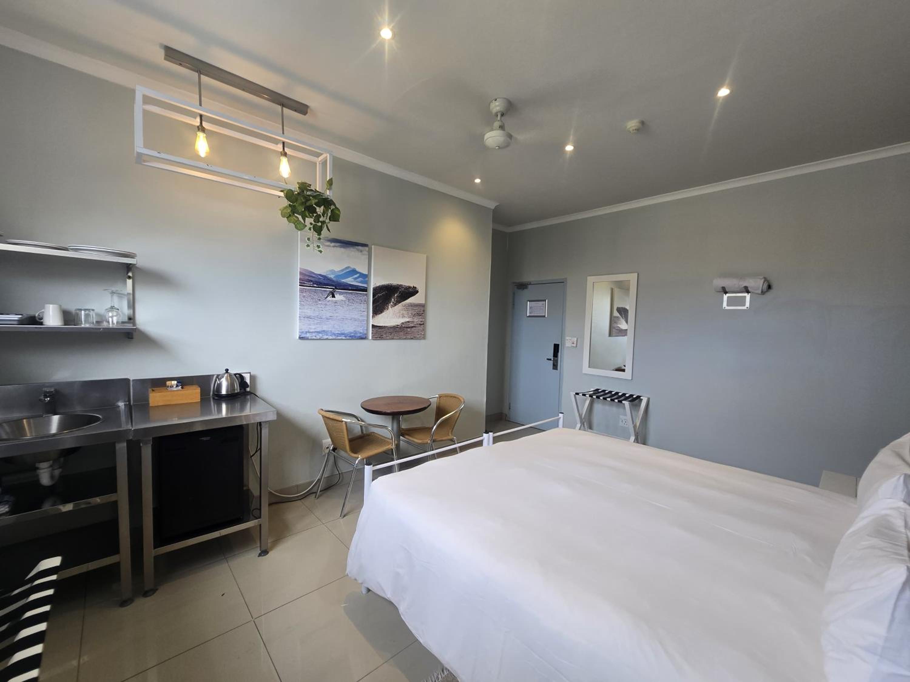 Double Room with Private External Bathroom