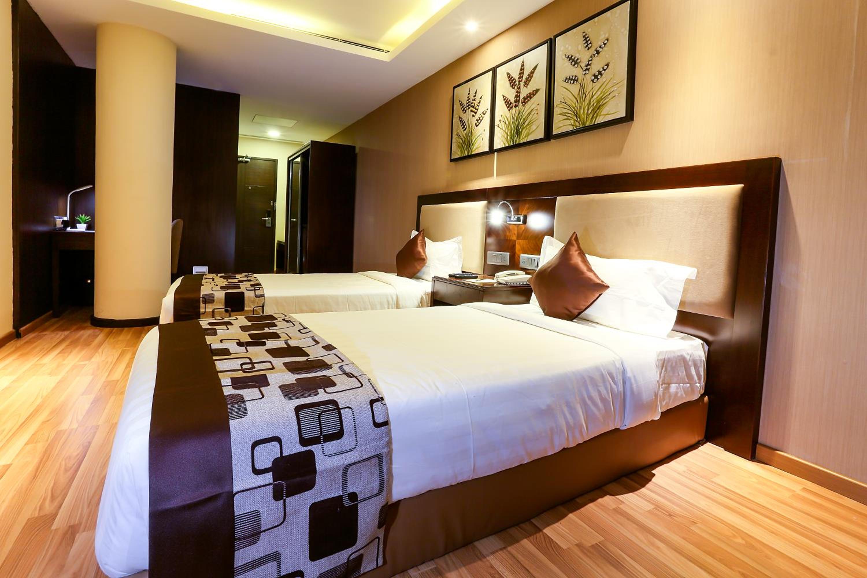 Deluxe Twin Room photo 2