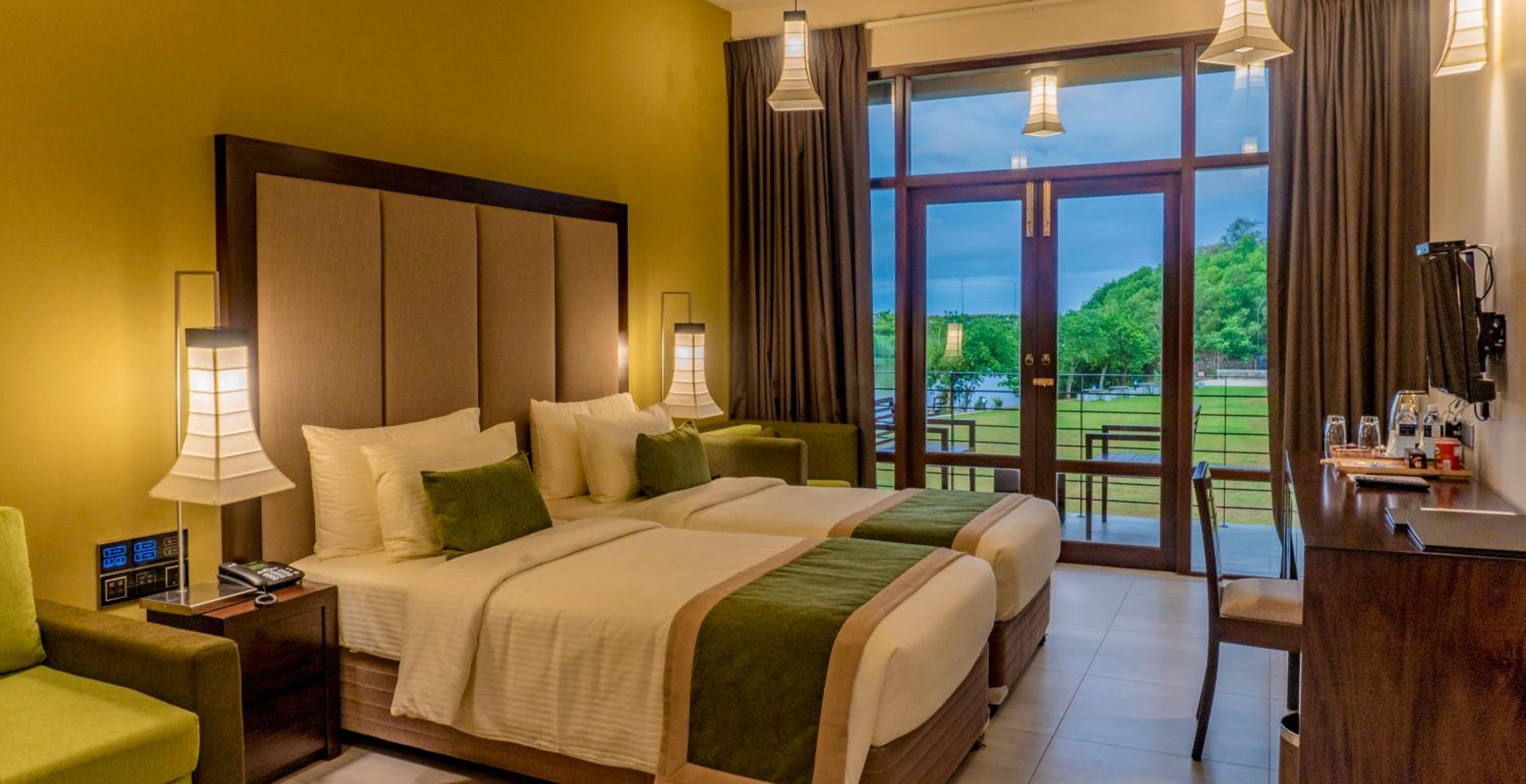 Deluxe Triple Room photo 2