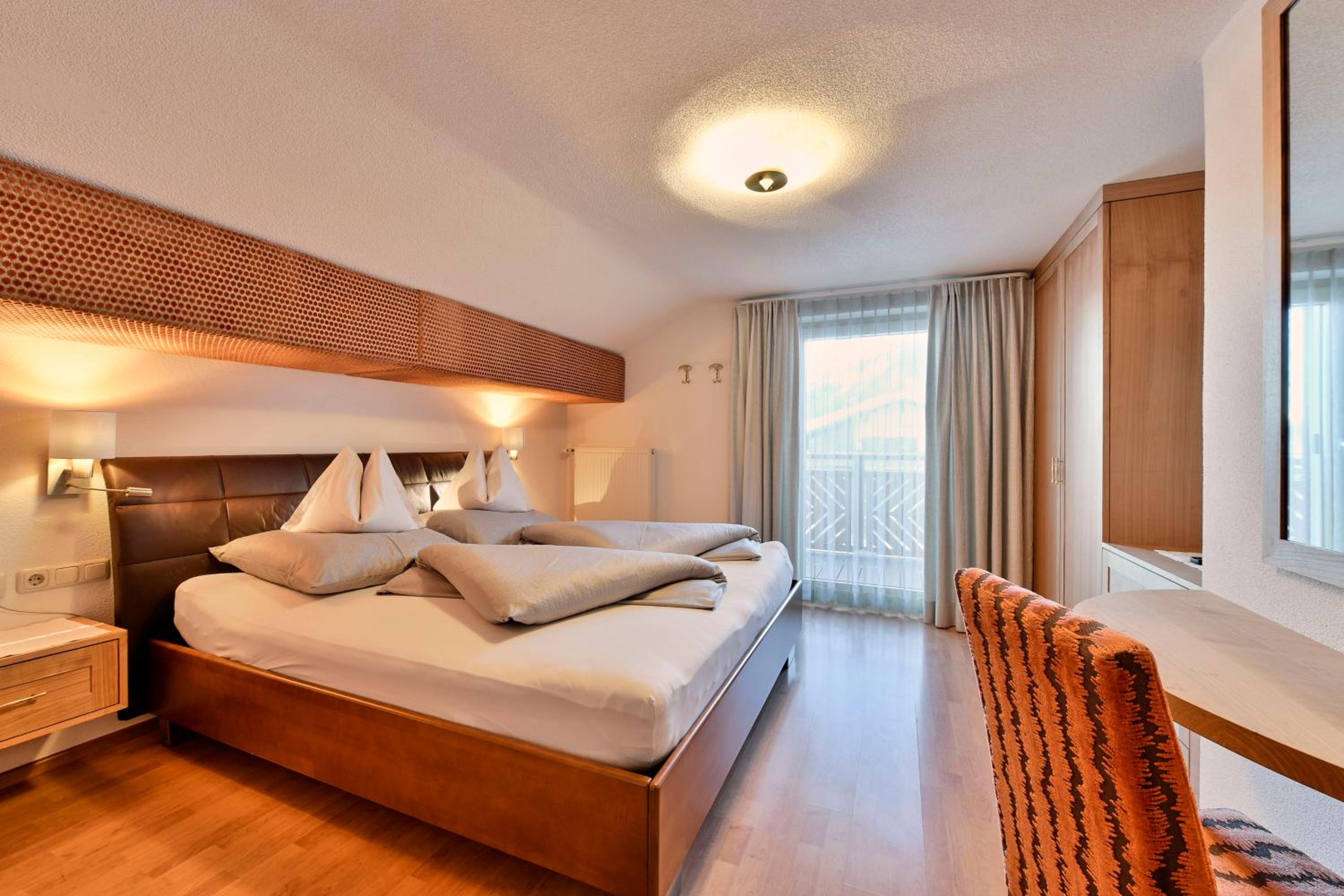 Double Room with Balcony photo 2