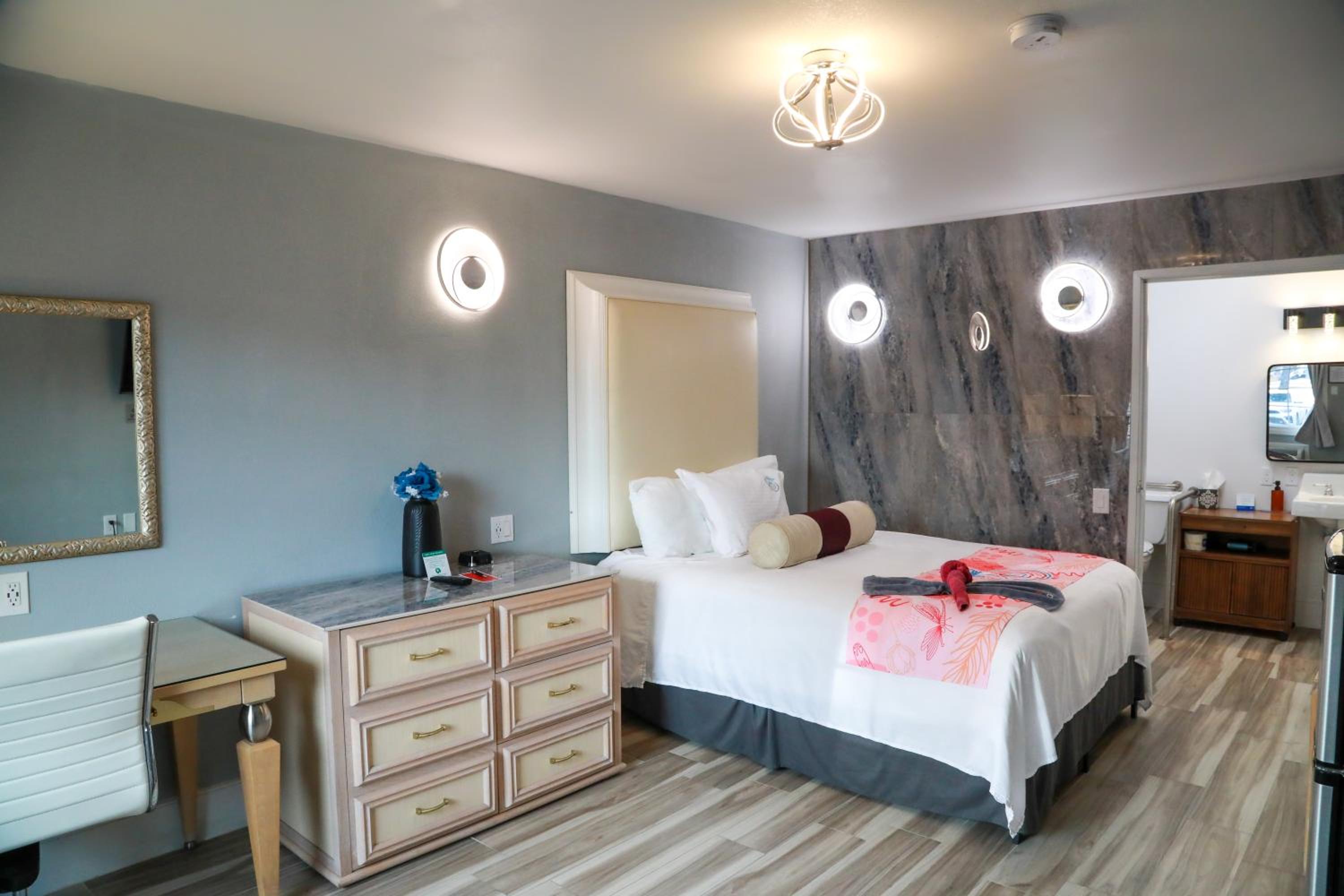 Dragonfly Inn & Suites, Bilde 4