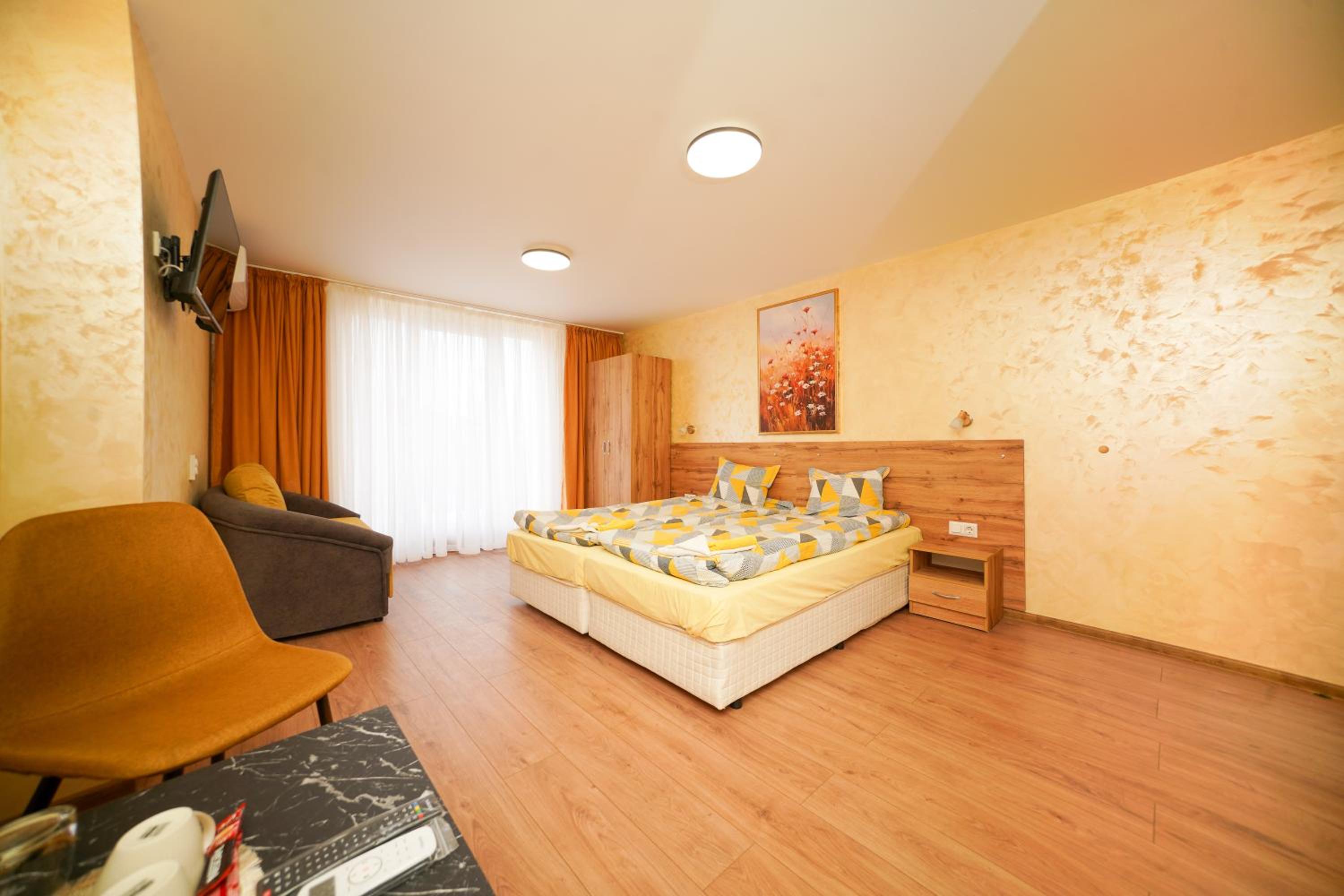 Superior Double or Twin Room with Mountain View