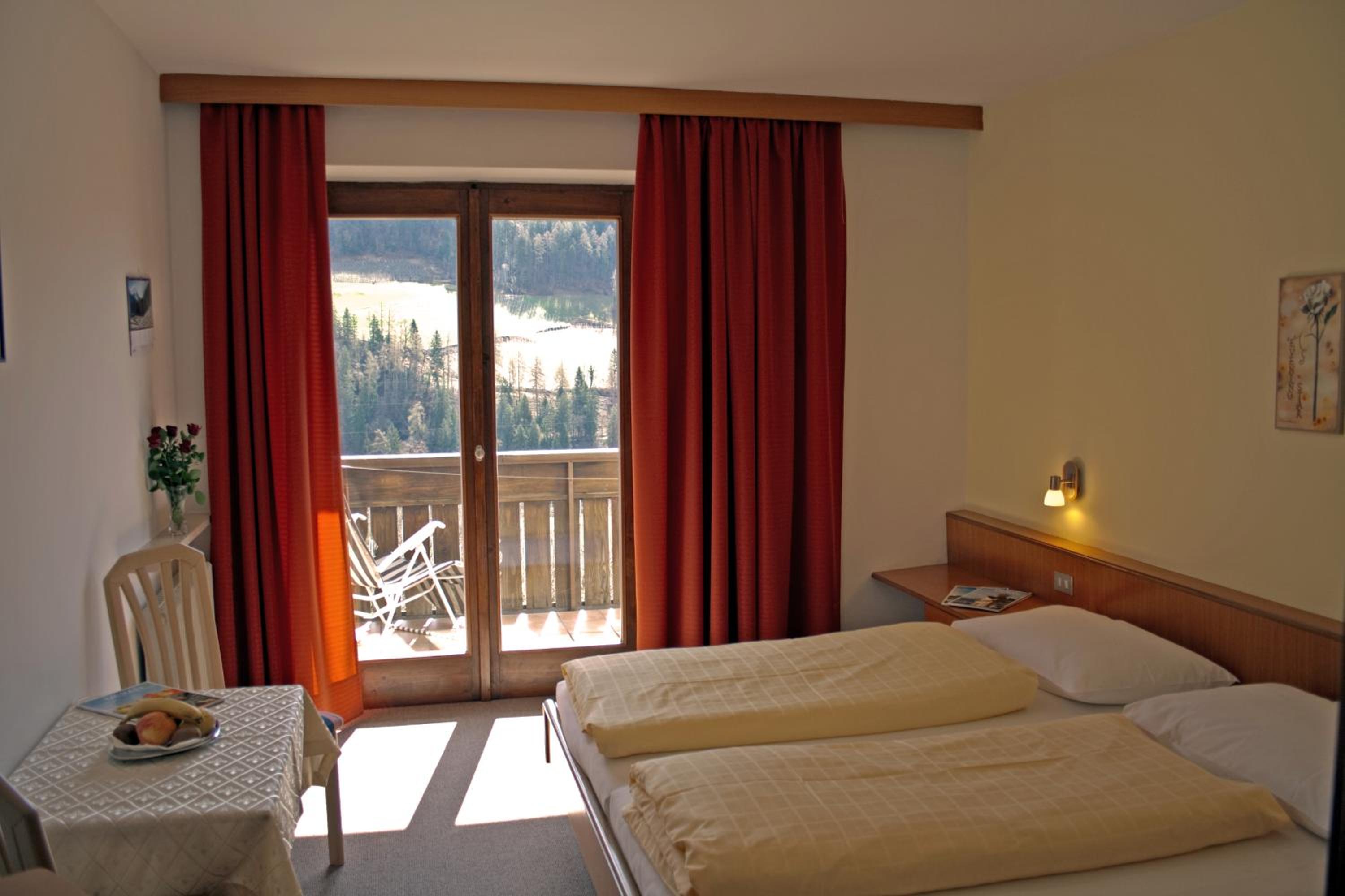 Double Room with Mountain View photo 2